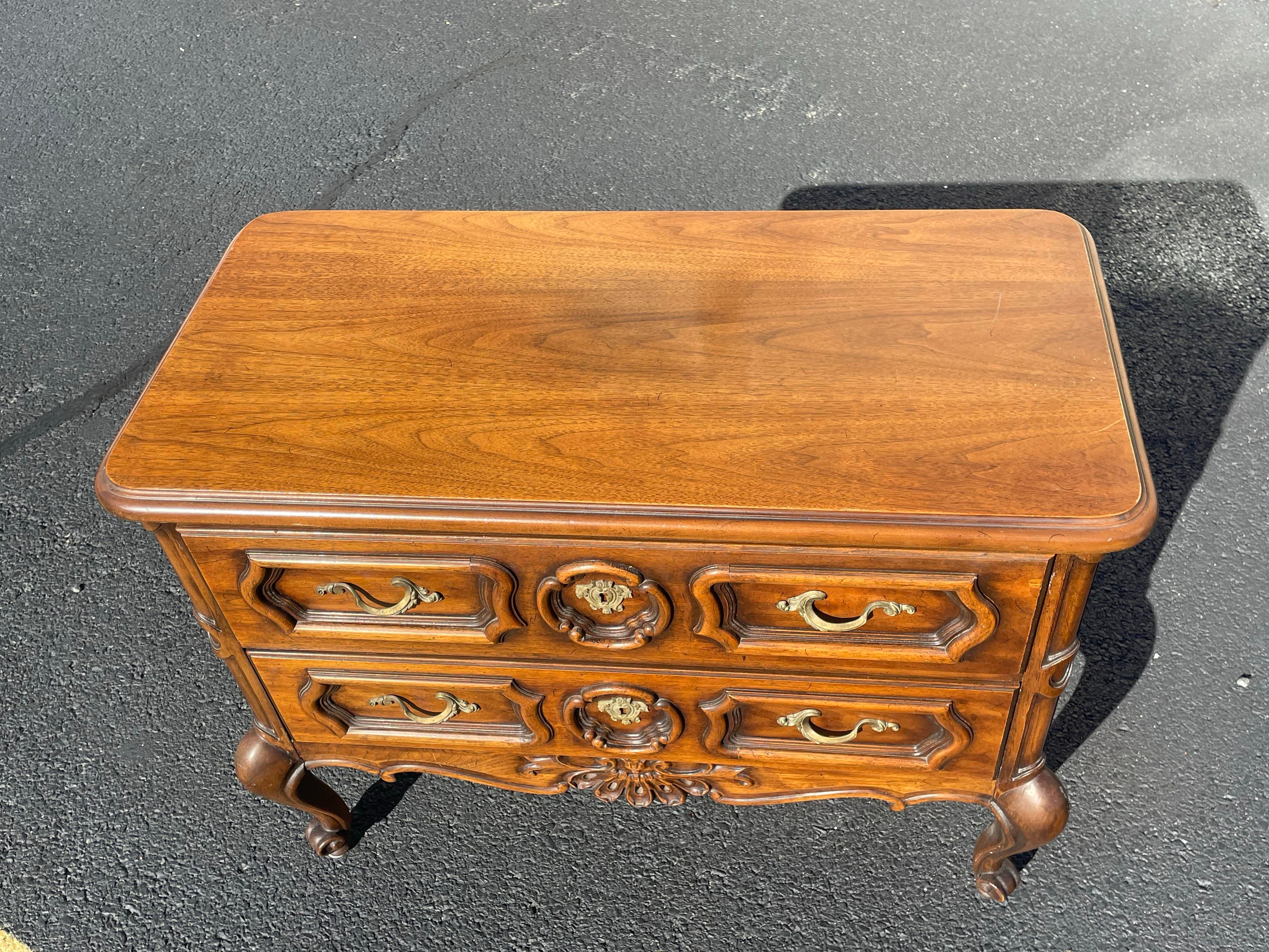 Vintage Drexel Country French Louise XV Rococo Style Commode