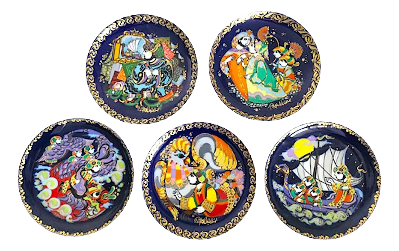 1980s Sinbad the Sailor Decorative Plates Designed by Bjorn Wiinblad for Rosenthal - Continental, 5 Pieces