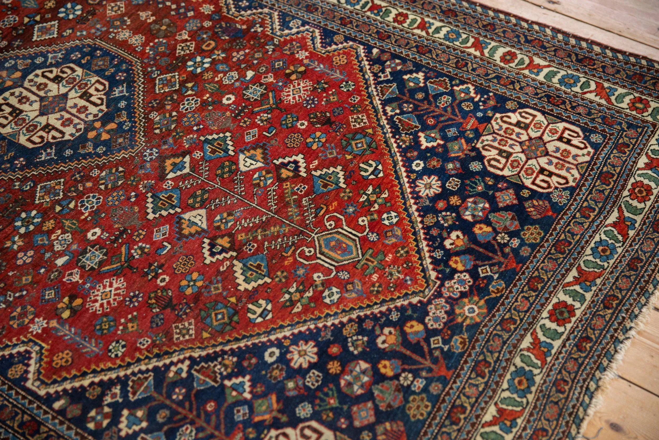 Vintage Fine Abadeh Rug - 4\'6\