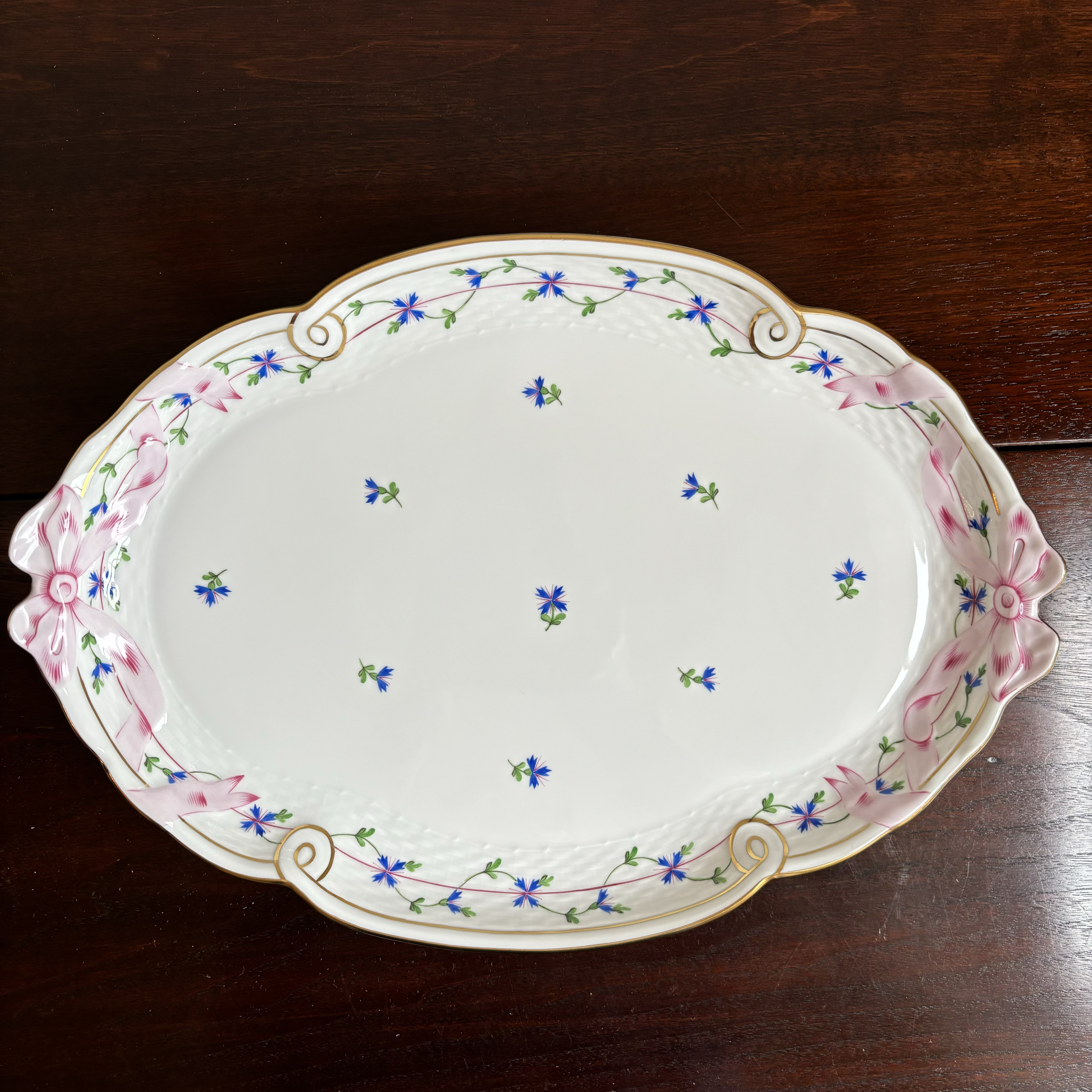 HEREND パーティープレート Herend Blue Garland Porcelain Ribbon Tray | Chairish