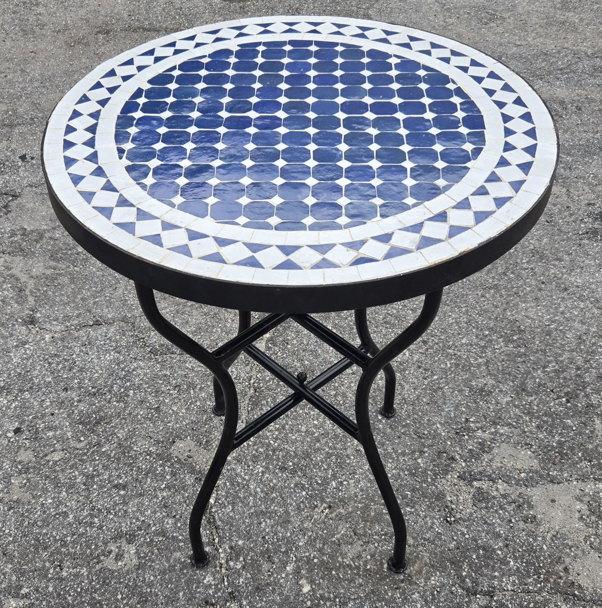 24\, image size:1976x1994