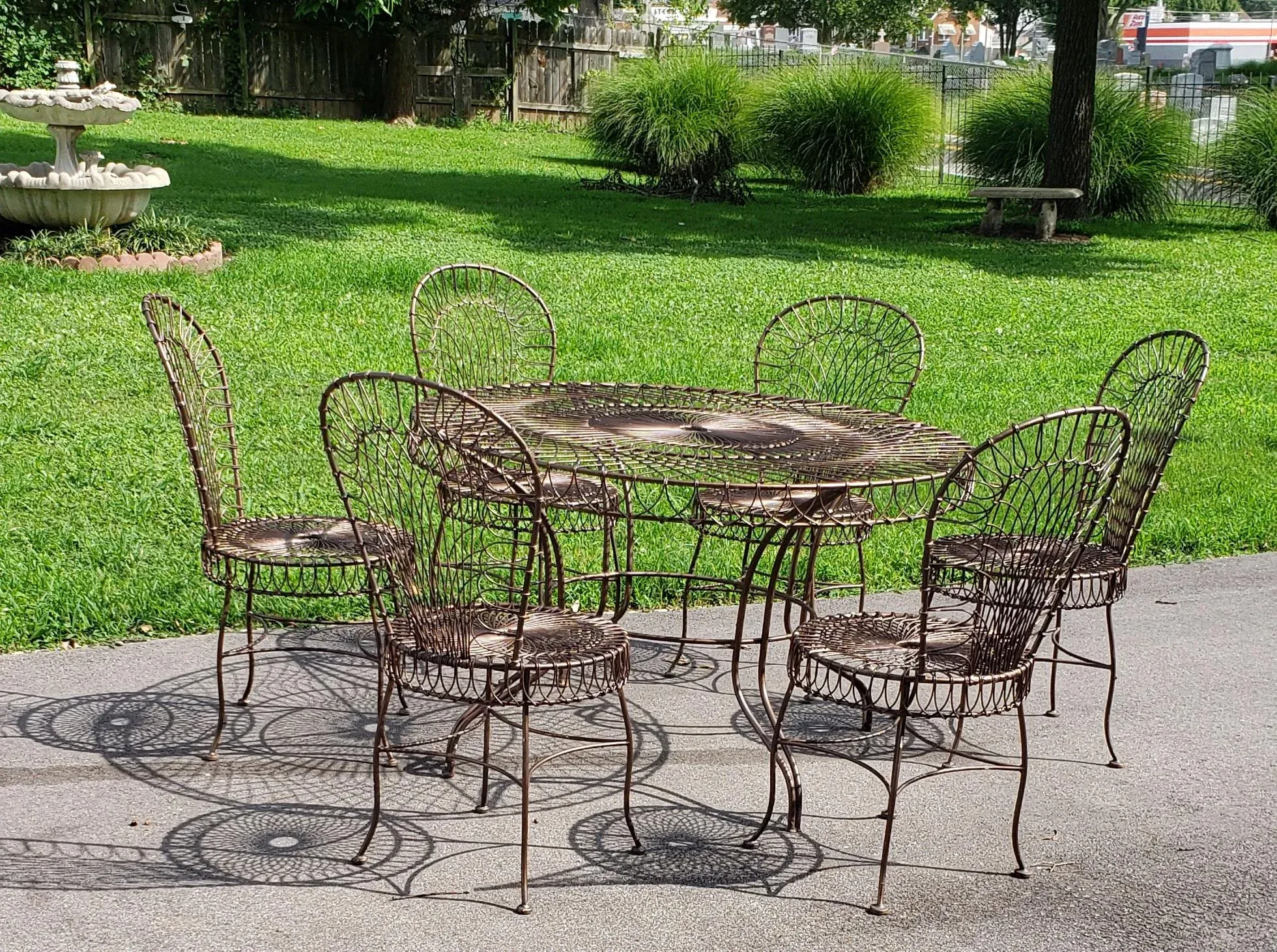 グレー 金属製　ヴィンテージ　アメリカ 1940s Vintage Victorian Wirework Style Wrought Iron Table