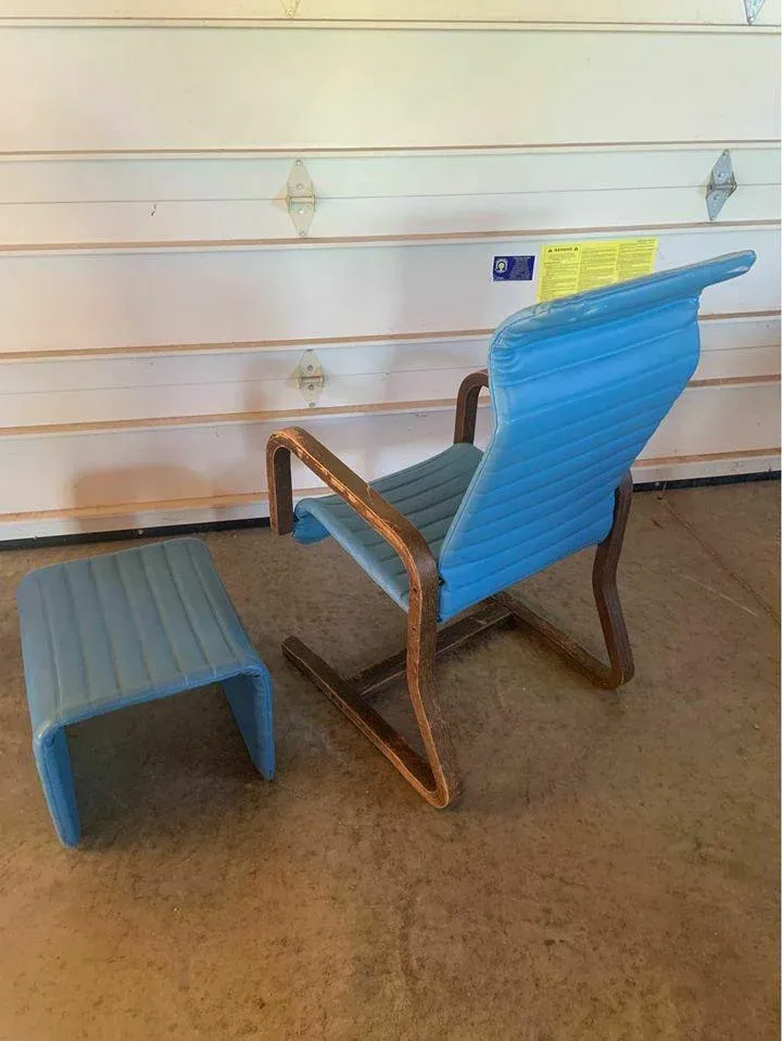 Vintage Thonet Mid-Century Modern Bent Wood Lounge Chair and - Main Image