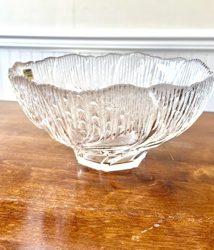 Mid 20th Century Lausitizer Glas 24% Lead Crystal Bowl