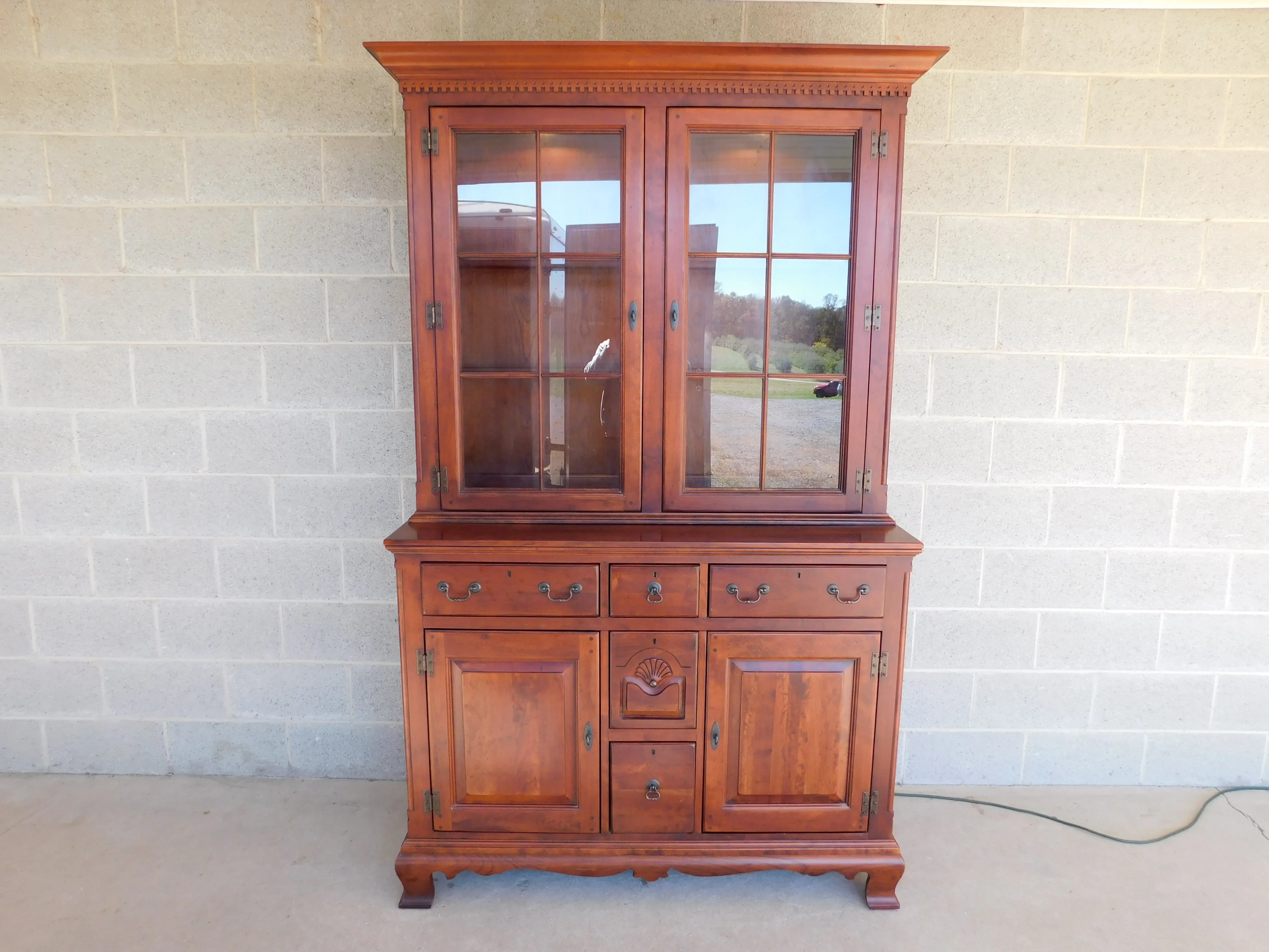 Bob Timberlake Lexington Furniture Salem Hutch 2 Piece Cupboard Wall Cabinet, image size:4608x3456