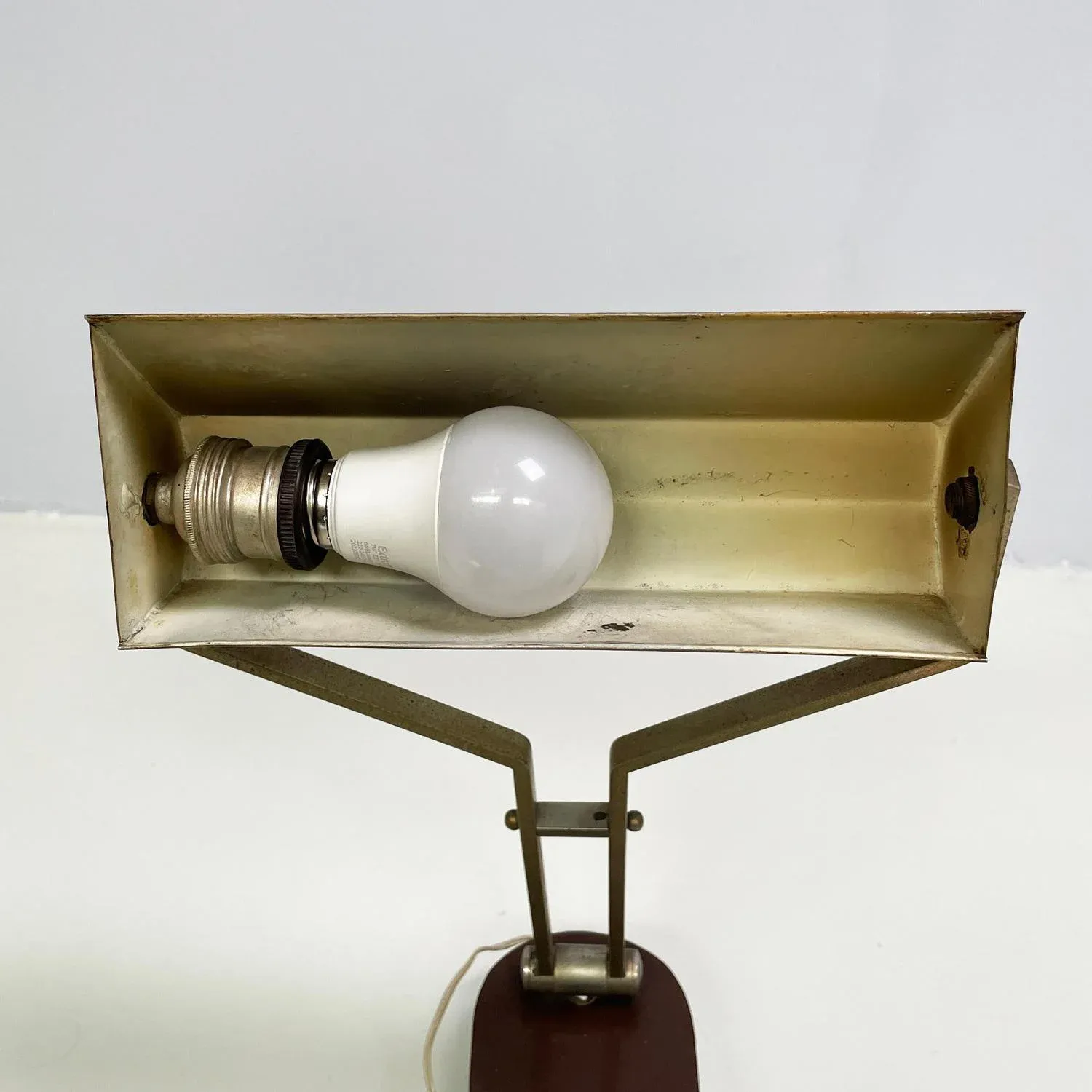 Mid-Century Italian Modern Adjustable Desk or Table Lamp in Brown Metal, 1930s