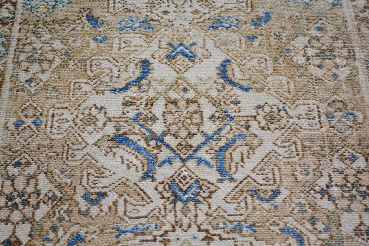 Vintage Turkish Anatolian Hand Knotted Wool Rug, 3\'x9\'7\'\'