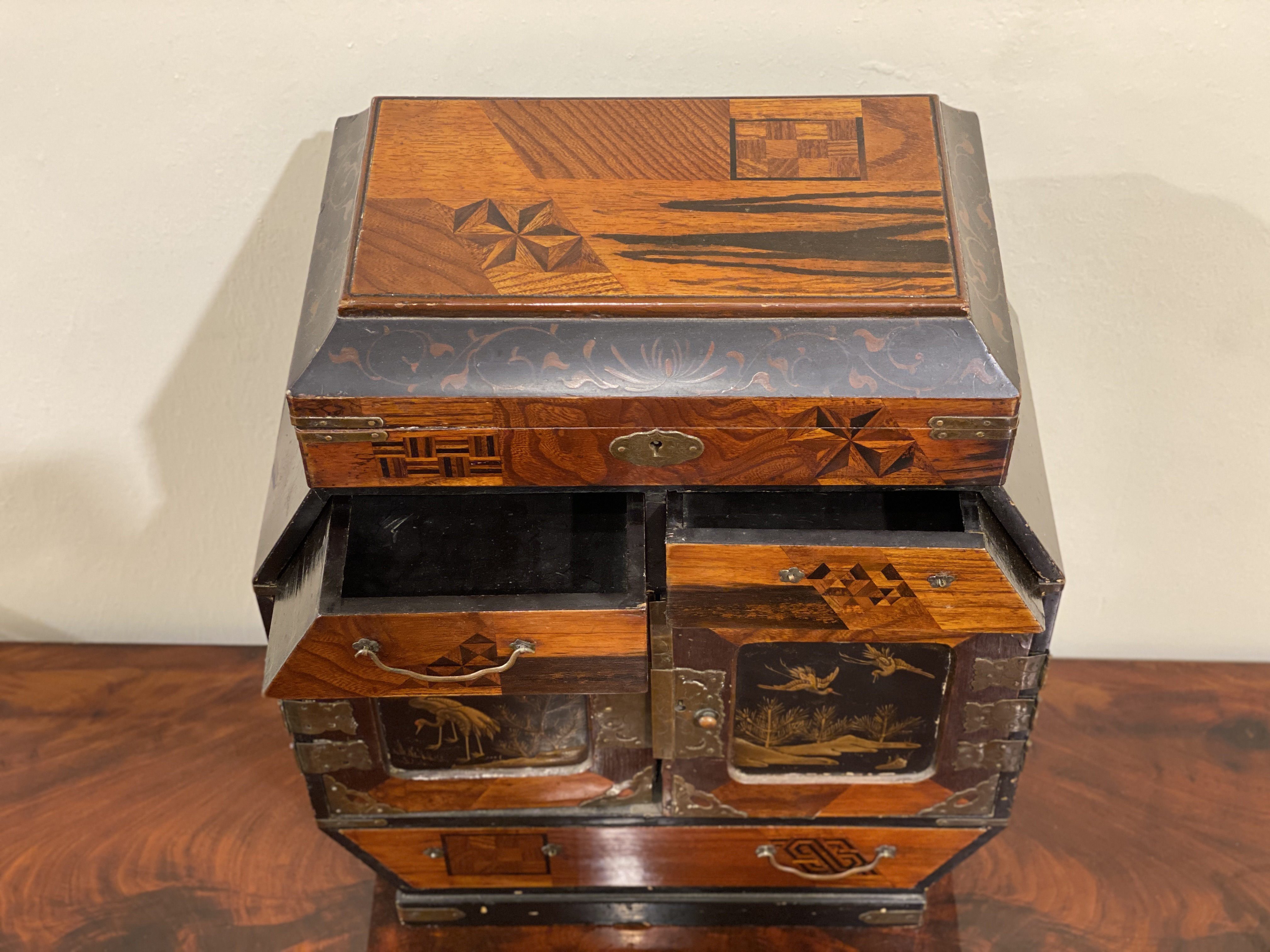 Antique chinese wooden jewelry box new arrivals