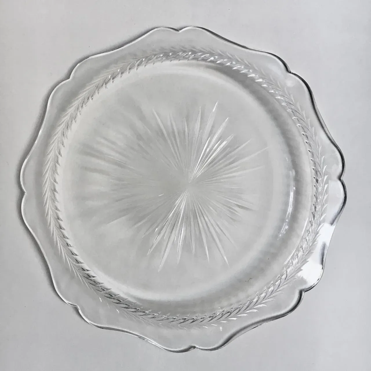 1930s Jeanette Glass Co. \