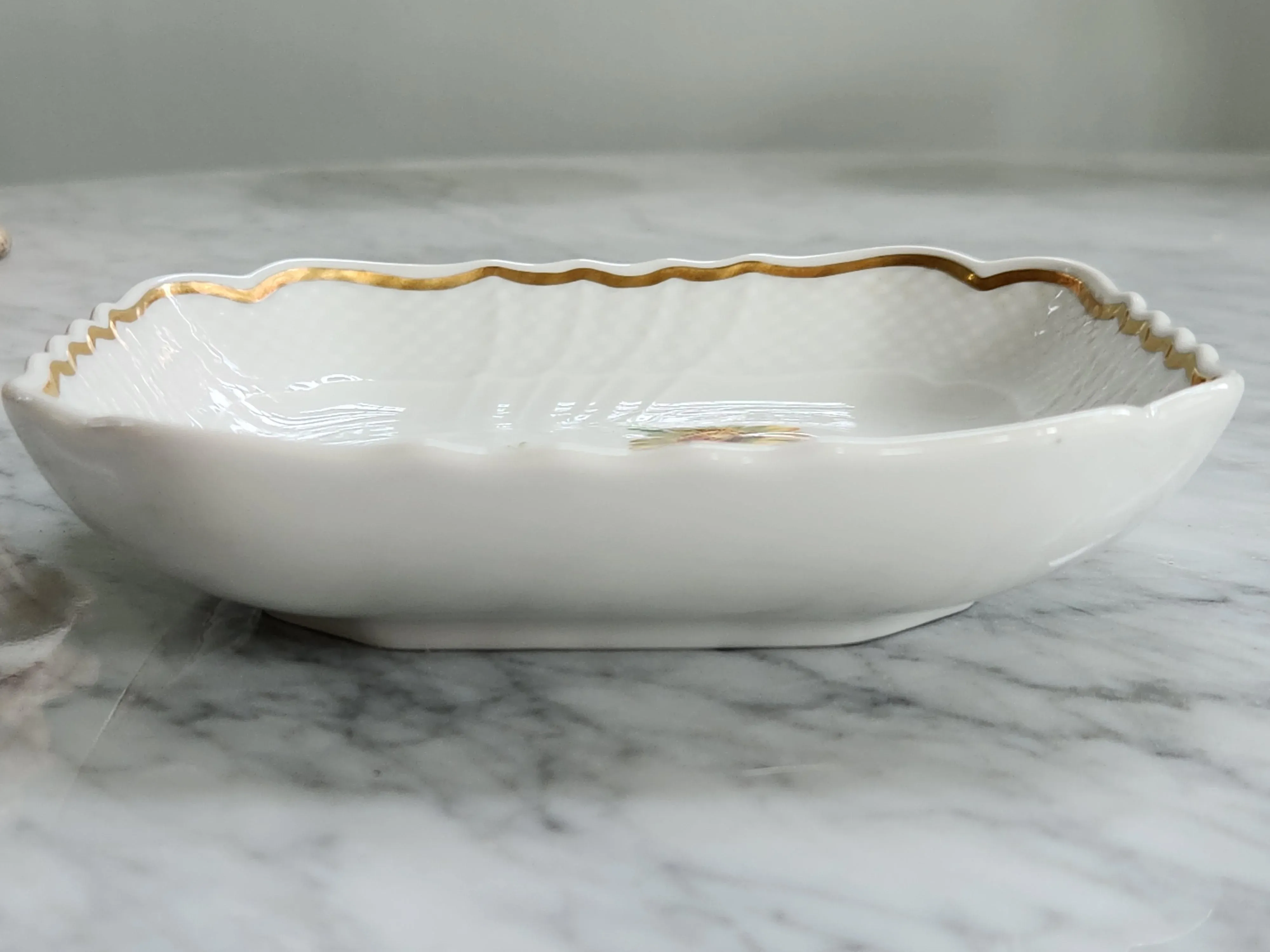 1940s Richard Ginori Fleurs Par Donnibarozopi Square Dish, Italy