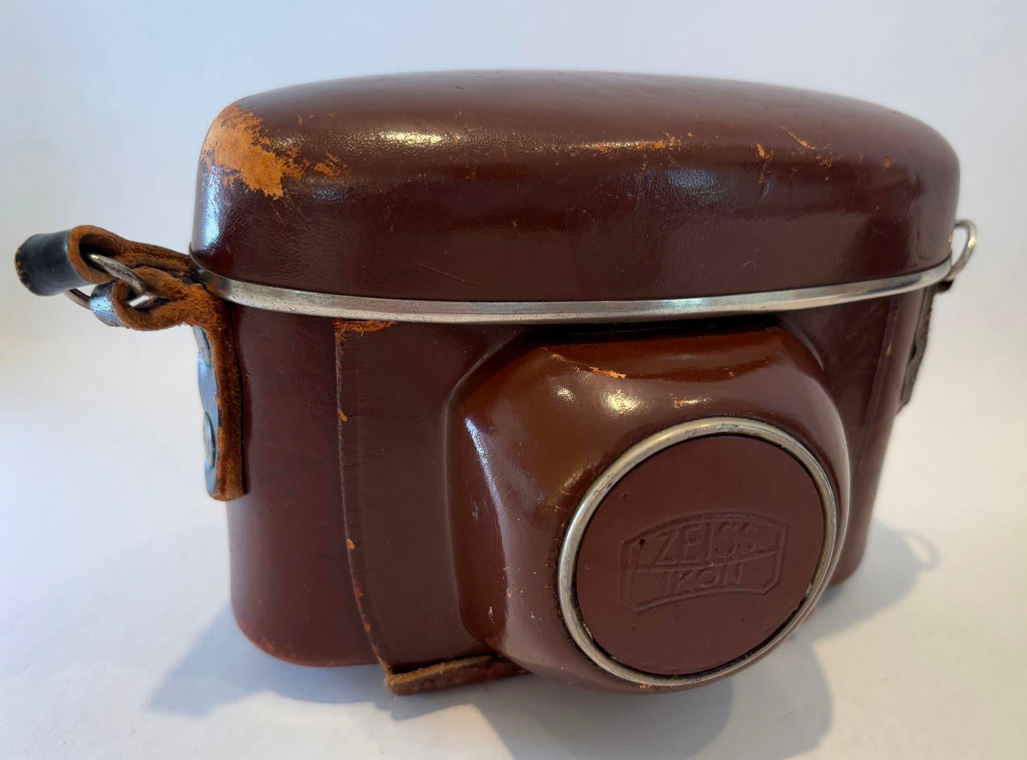 ZEISS Ikon コンティナ Novar 45 mm f3.5 独製　美品 Zeiss Ikon Novar-Anastigmat 45mm F3.5 Film Camera 1950s