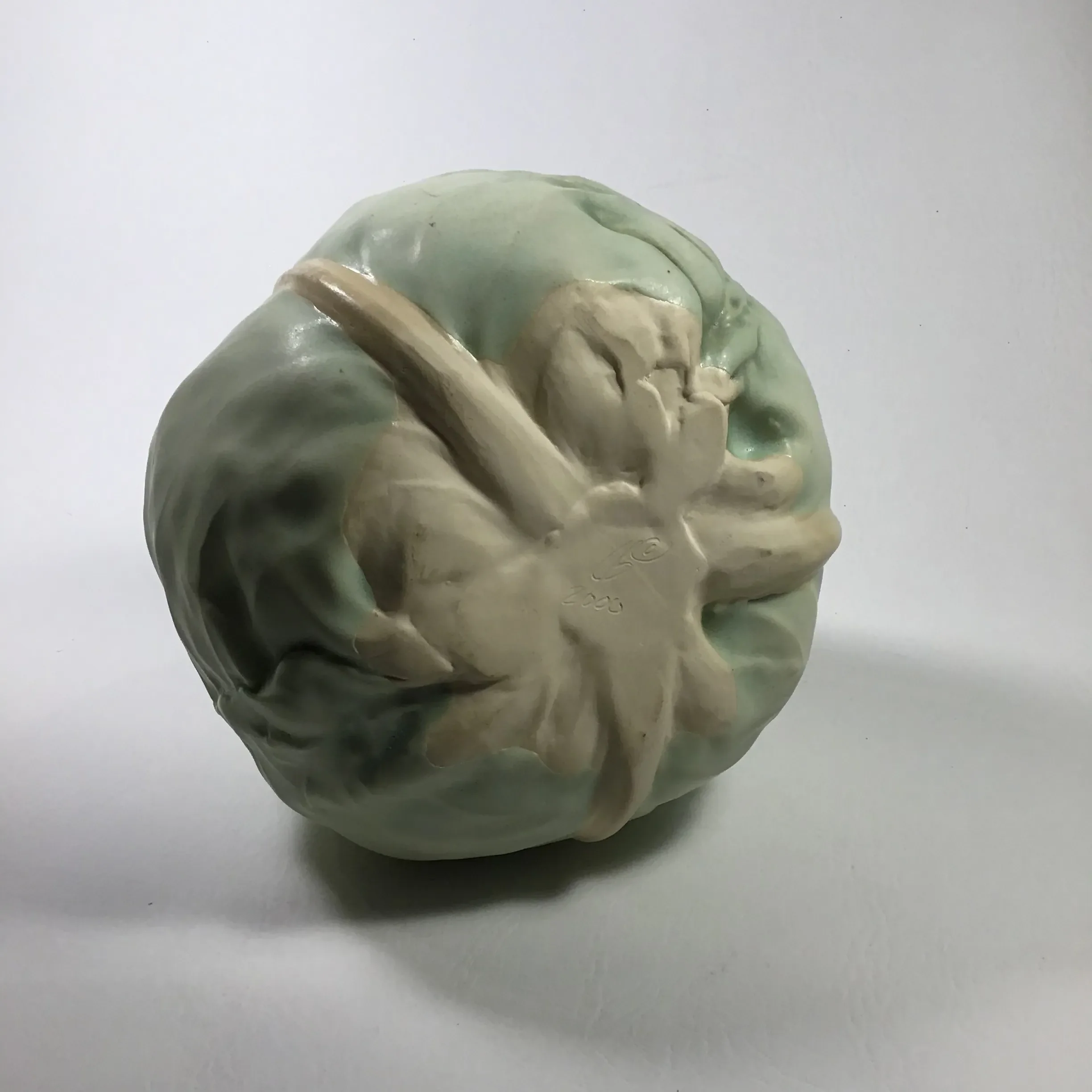 2000 Patricia Garrett Handmade American Pottery Large Green