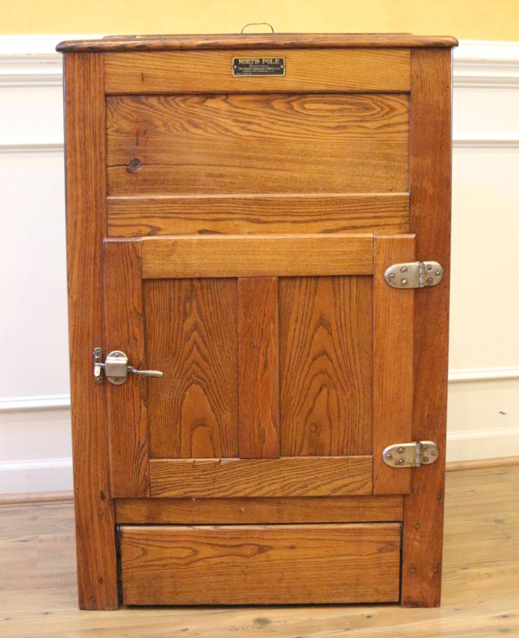 1900s Antique Oak Ice Box