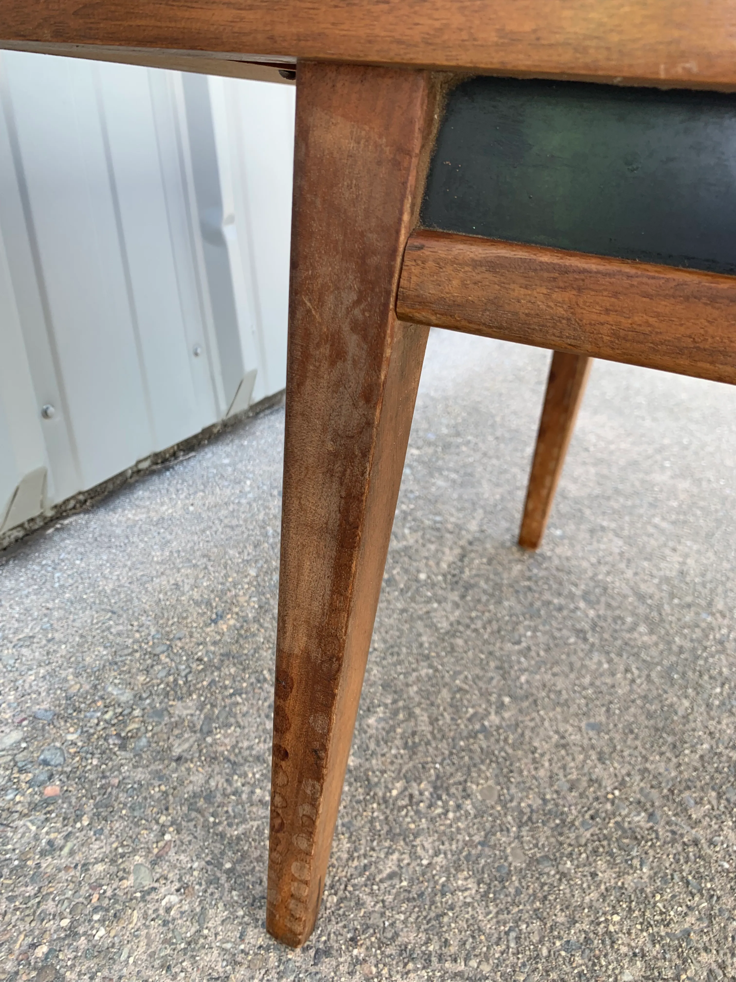 Dillingham esprit desk deals