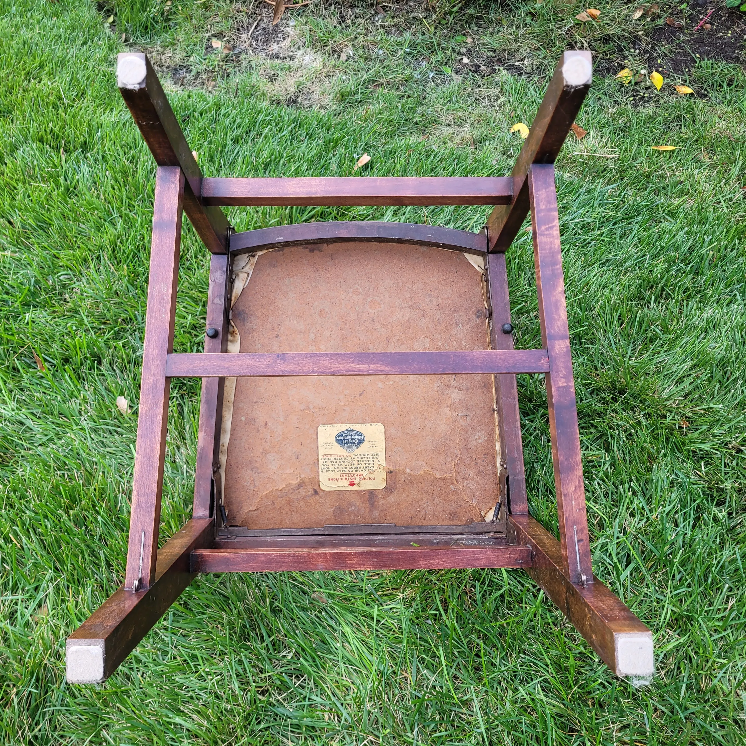 Norquist coronet folding chair hotsell