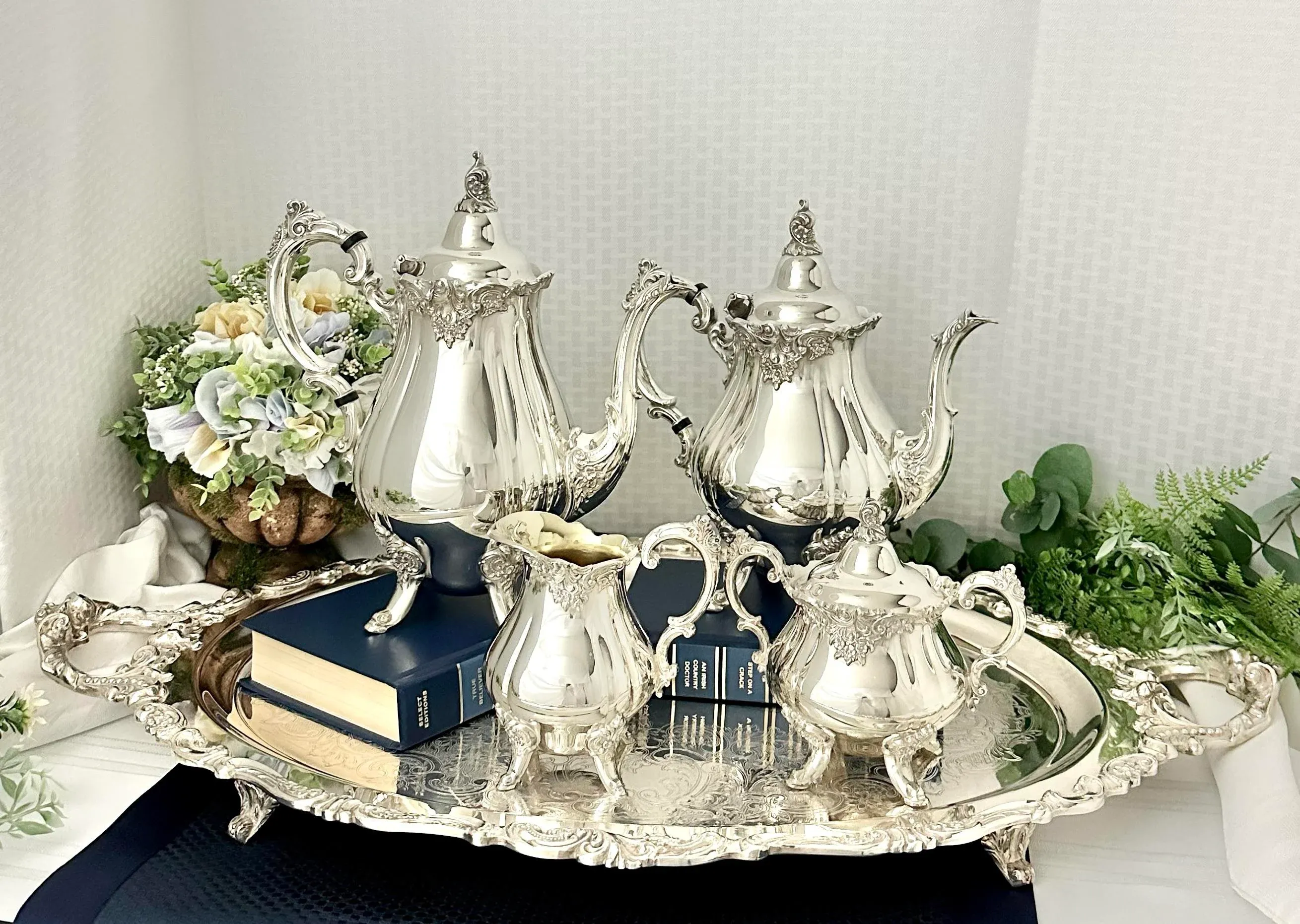 mid-20th-century-wallace-