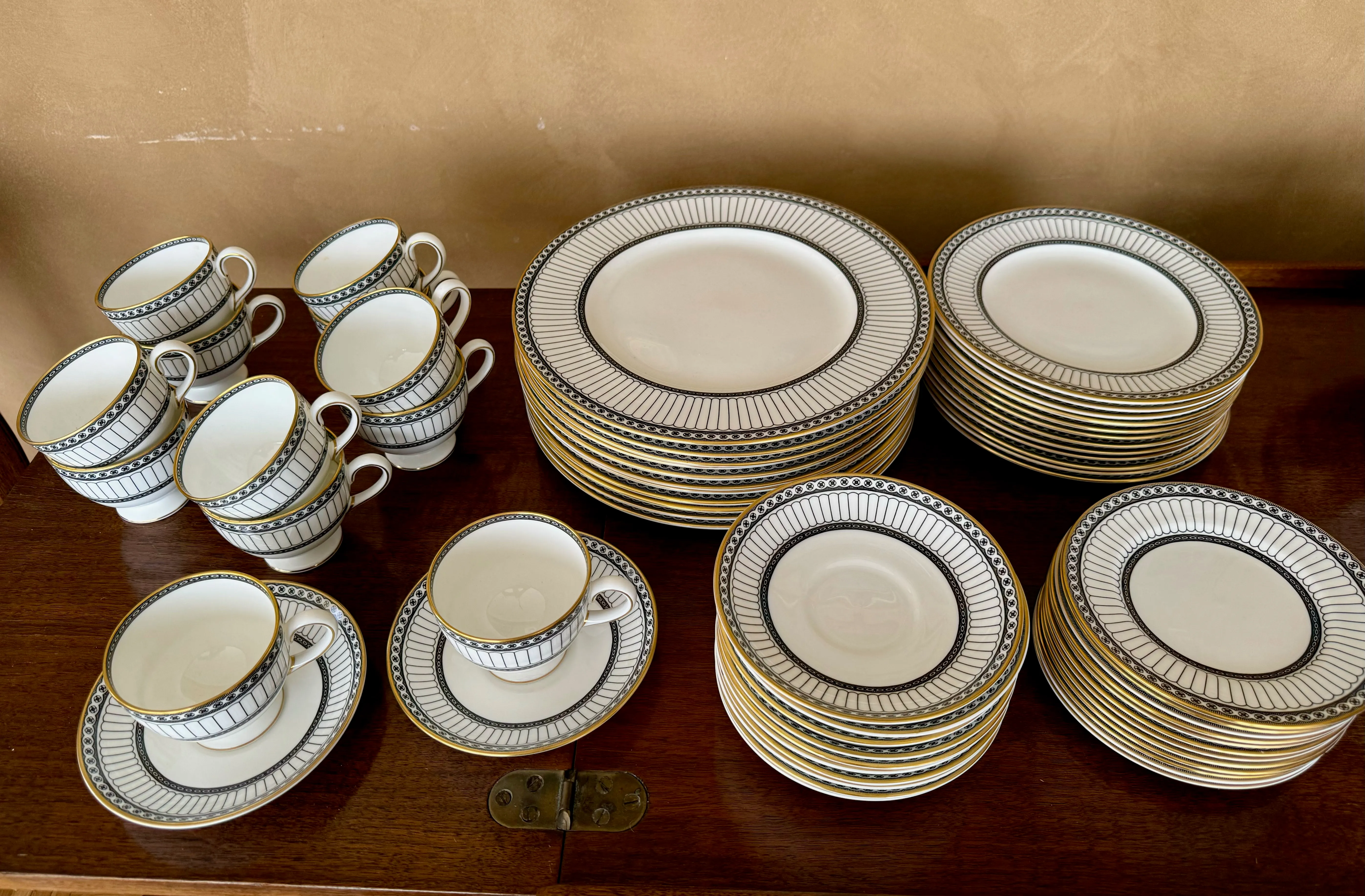 Antique Wedgwood Wedgwood China Patterns 1980s Set Of Vintage