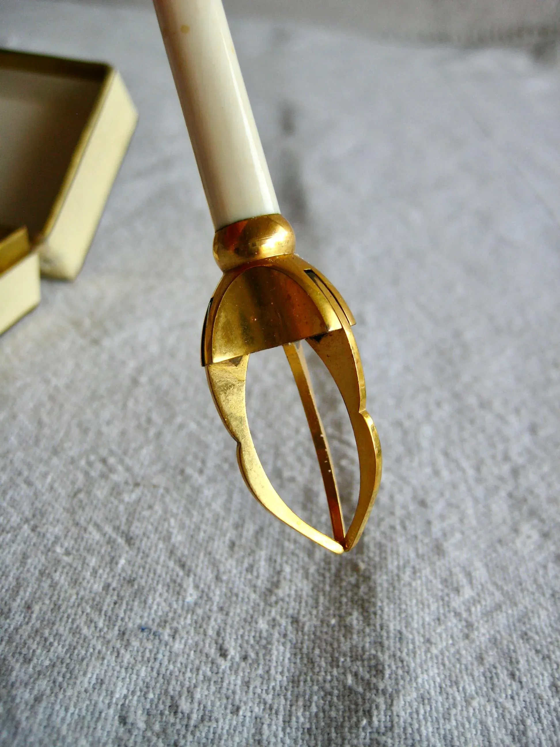 1960s Mid Century Modern Ice or Sugar Tong