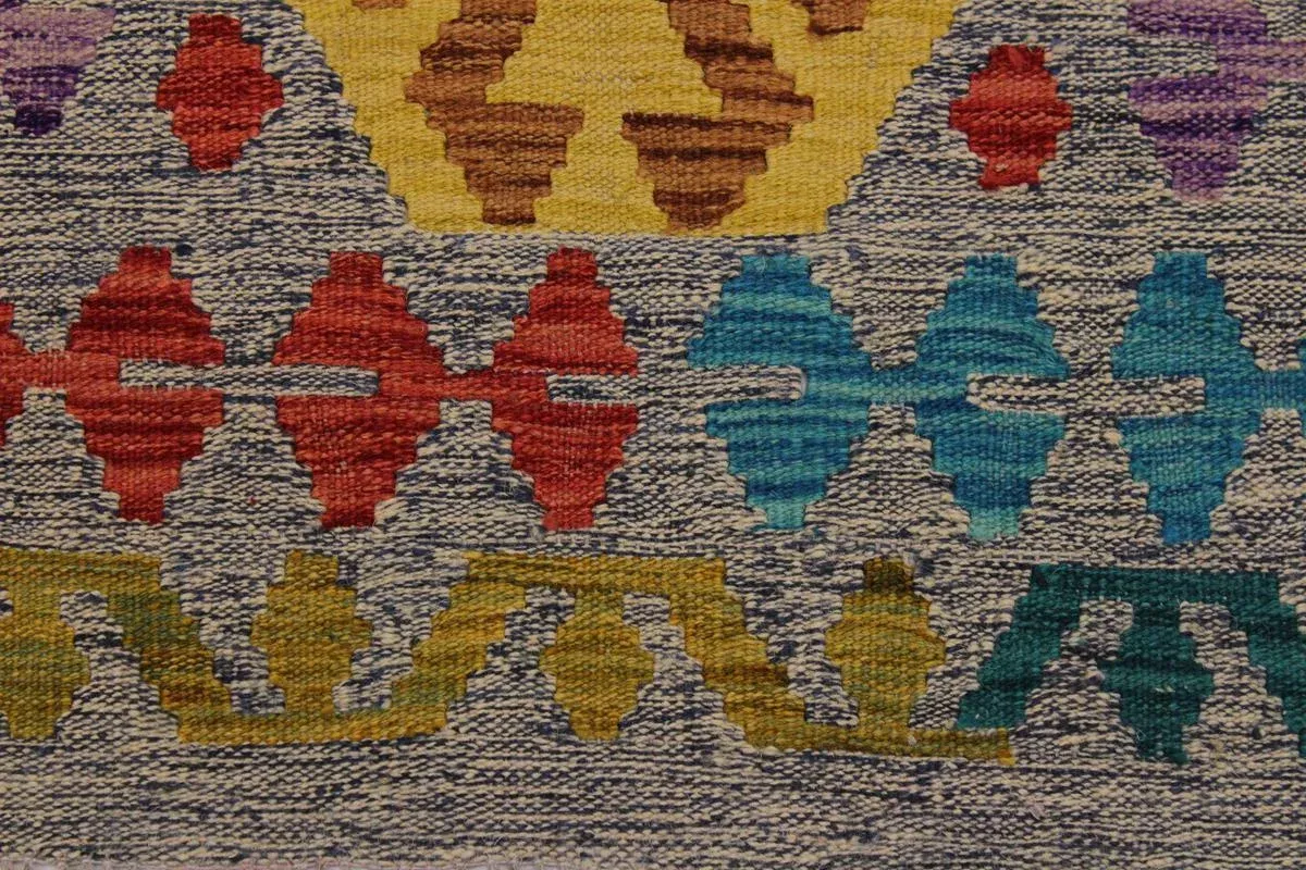 Tribal Hand-Woven Kilim Wool Runner - 2\'7\