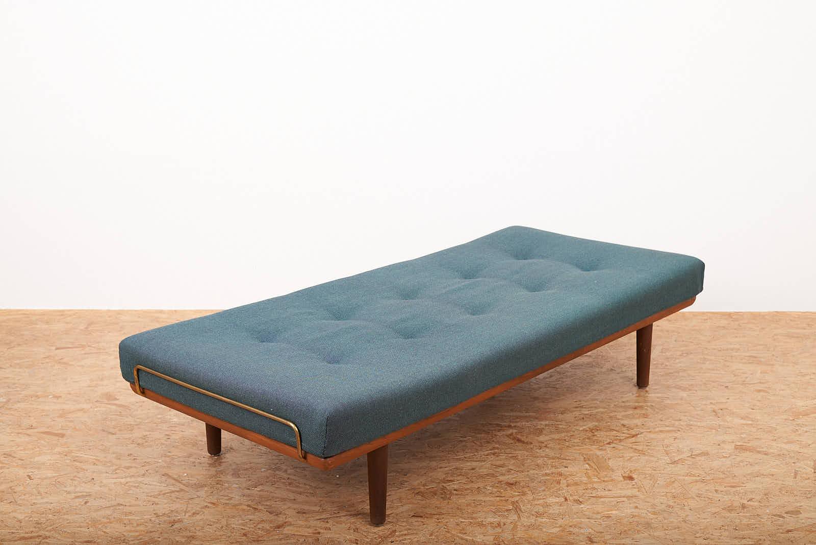 Vintage Daybed with Teak Frame by Hans J. Wegner for Getama, 1956