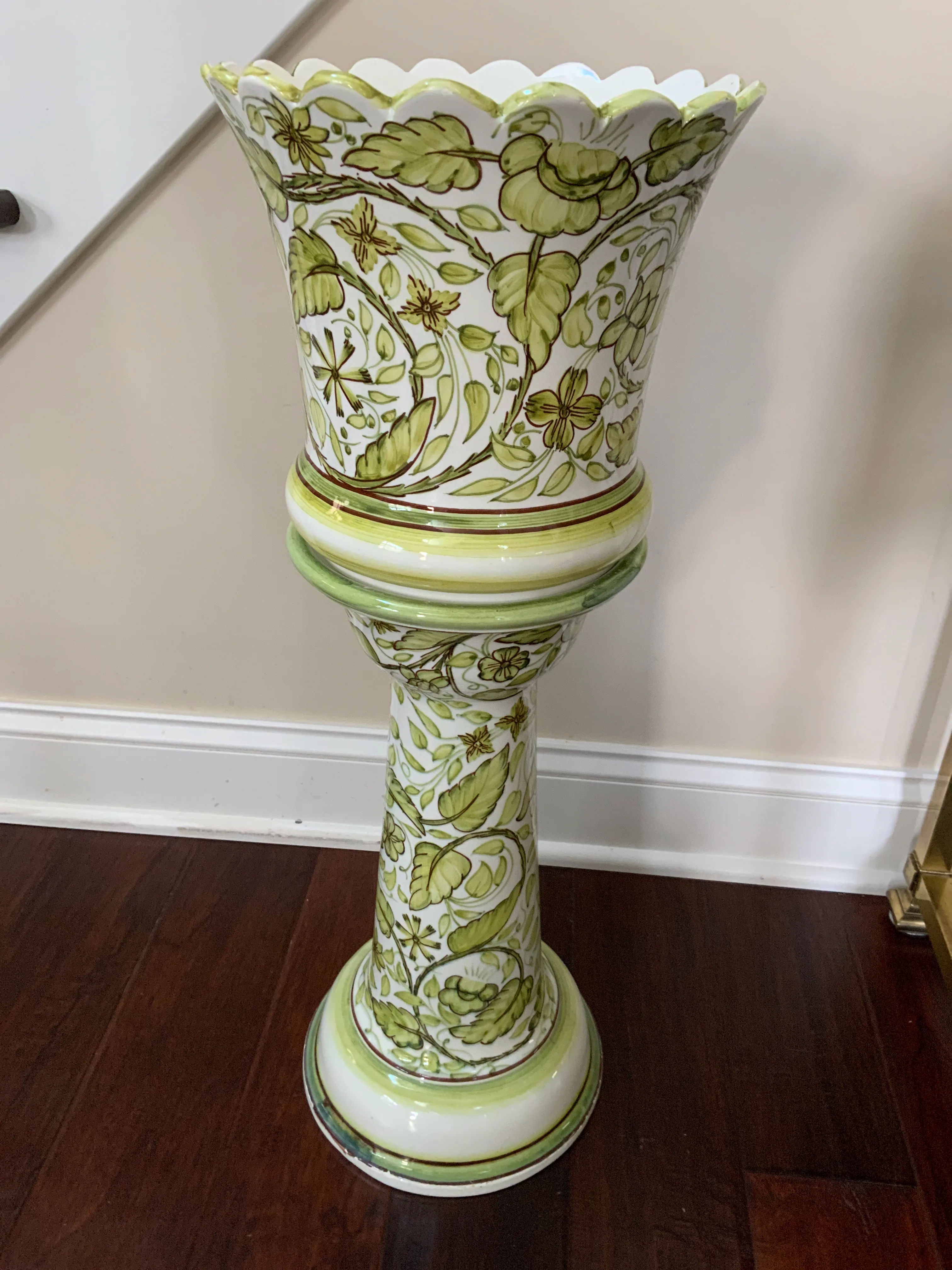 1970s Green & White Spanish Majolica Pottery Jardiniere Planter Pot With  Stand