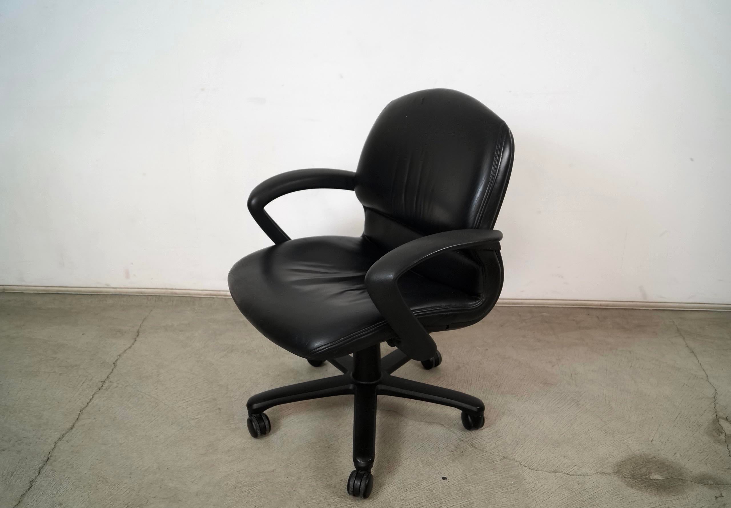 椅子 vintage 90's Postmodern Chair Sedus Postmodern Chair Germany 1990s — Artibus365