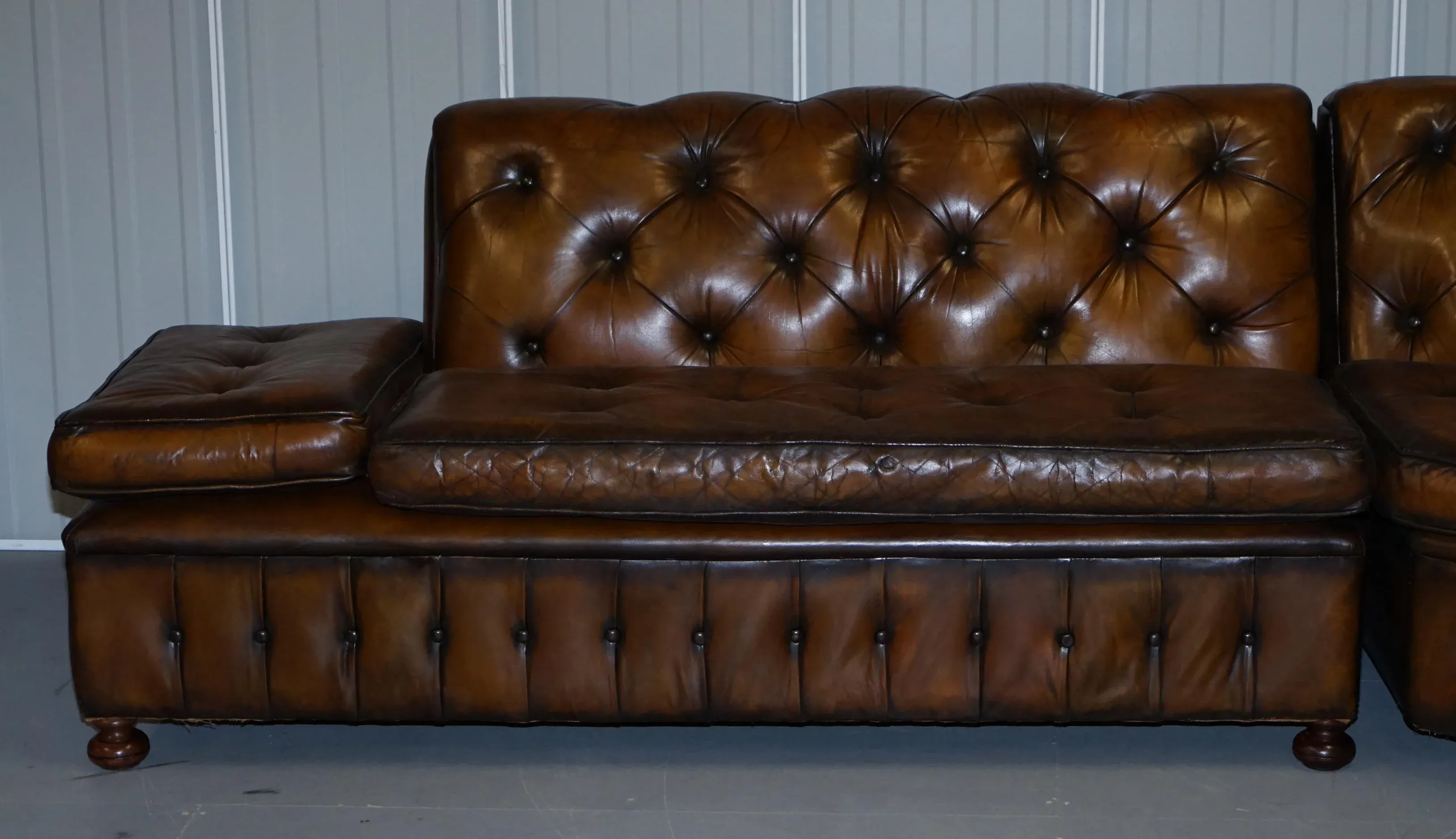 Hand-Dyed Cigar Brown Leather & Walnut Chesterfield Corner Sofa from Harrods