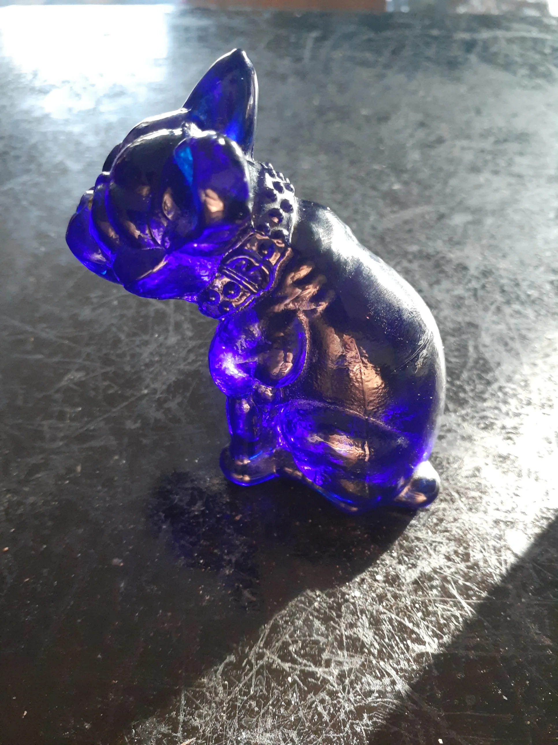 アンティーク雑貨 Westmoreland Bulldog Vintage Westmoreland Cobalt Blue Bulldog Figurine | Chairish