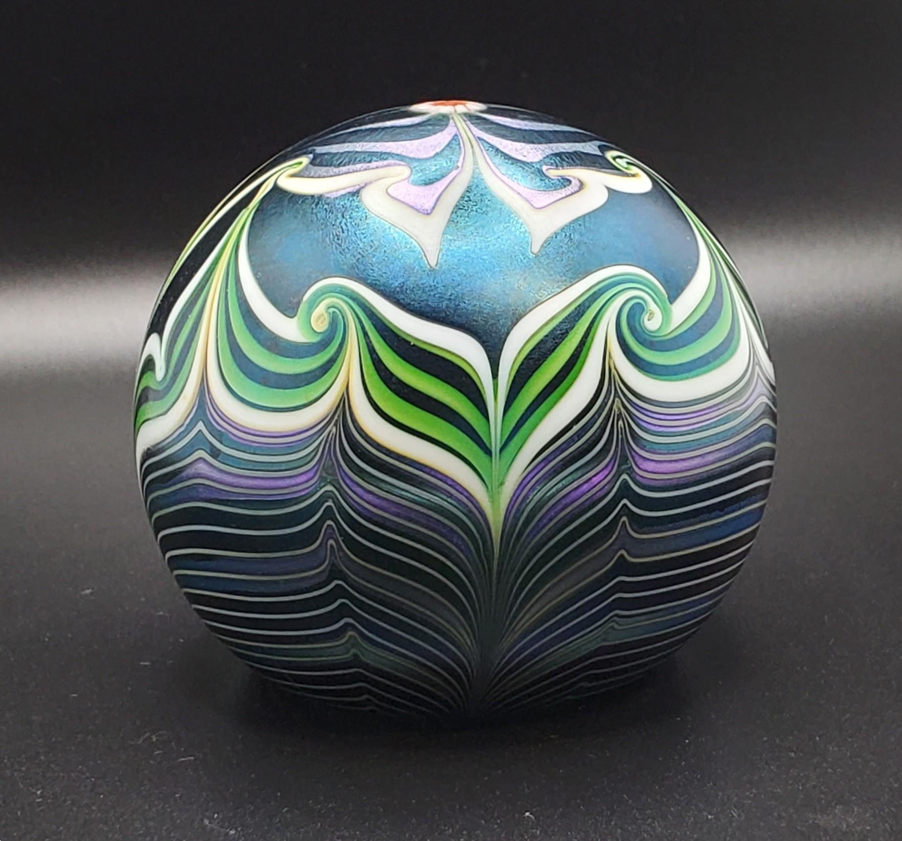 Orient & Flume Signed Flower Shield Art Glass Paperweight 1979