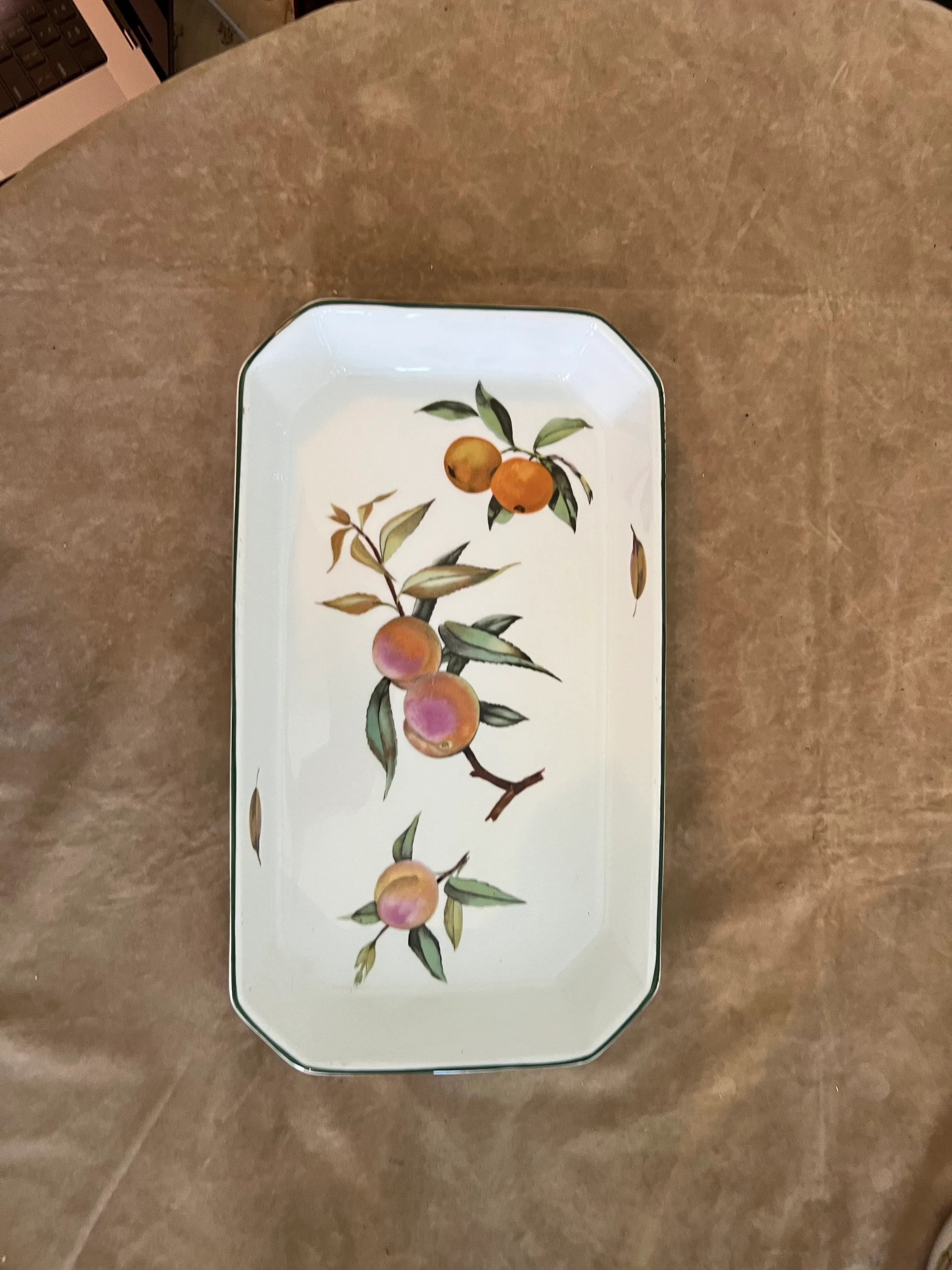1980s Fine Porcelain Royal Worcester Evesham Fruit Pattern