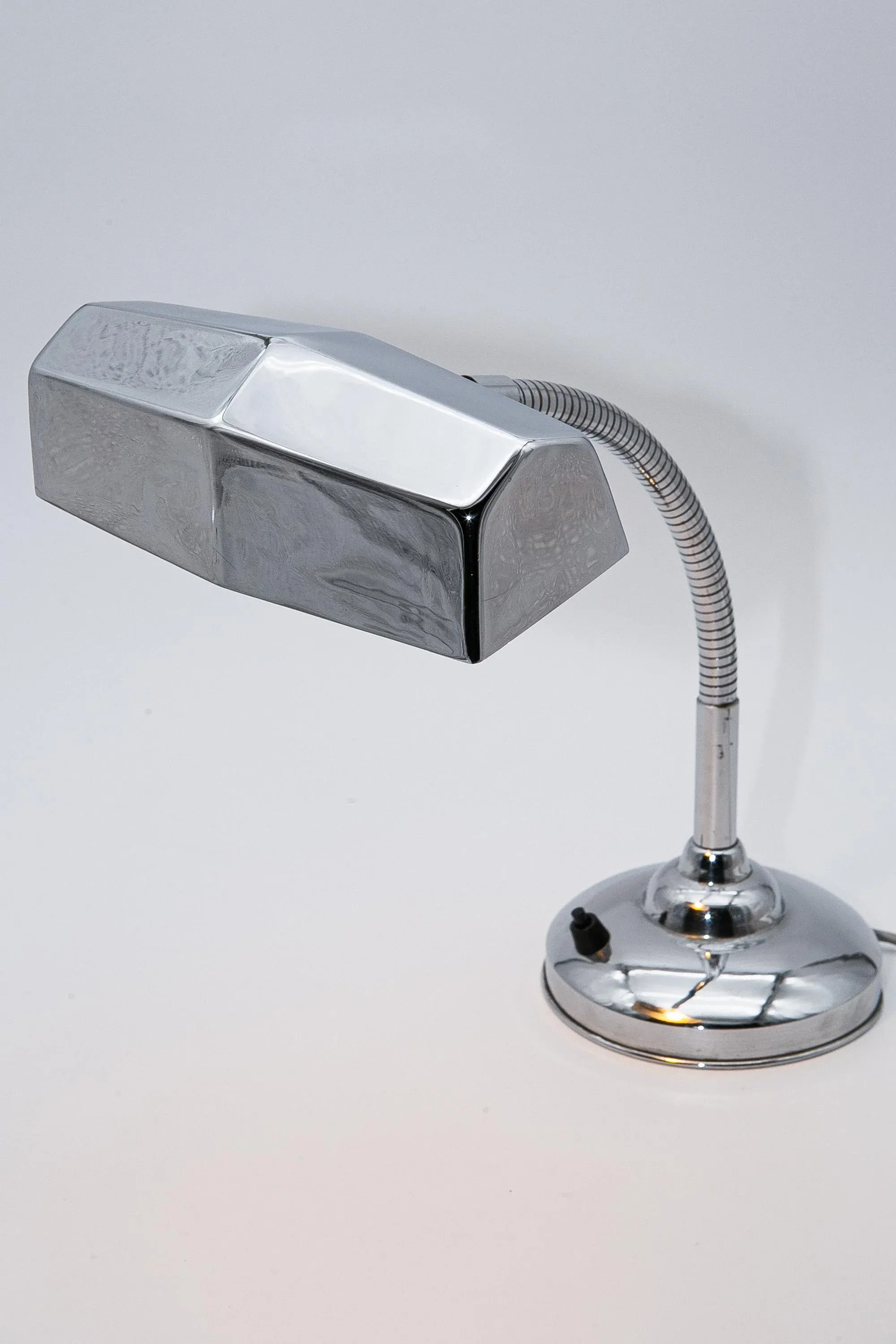 Art Deco Table Lamp in Nickel-Plated, 1930