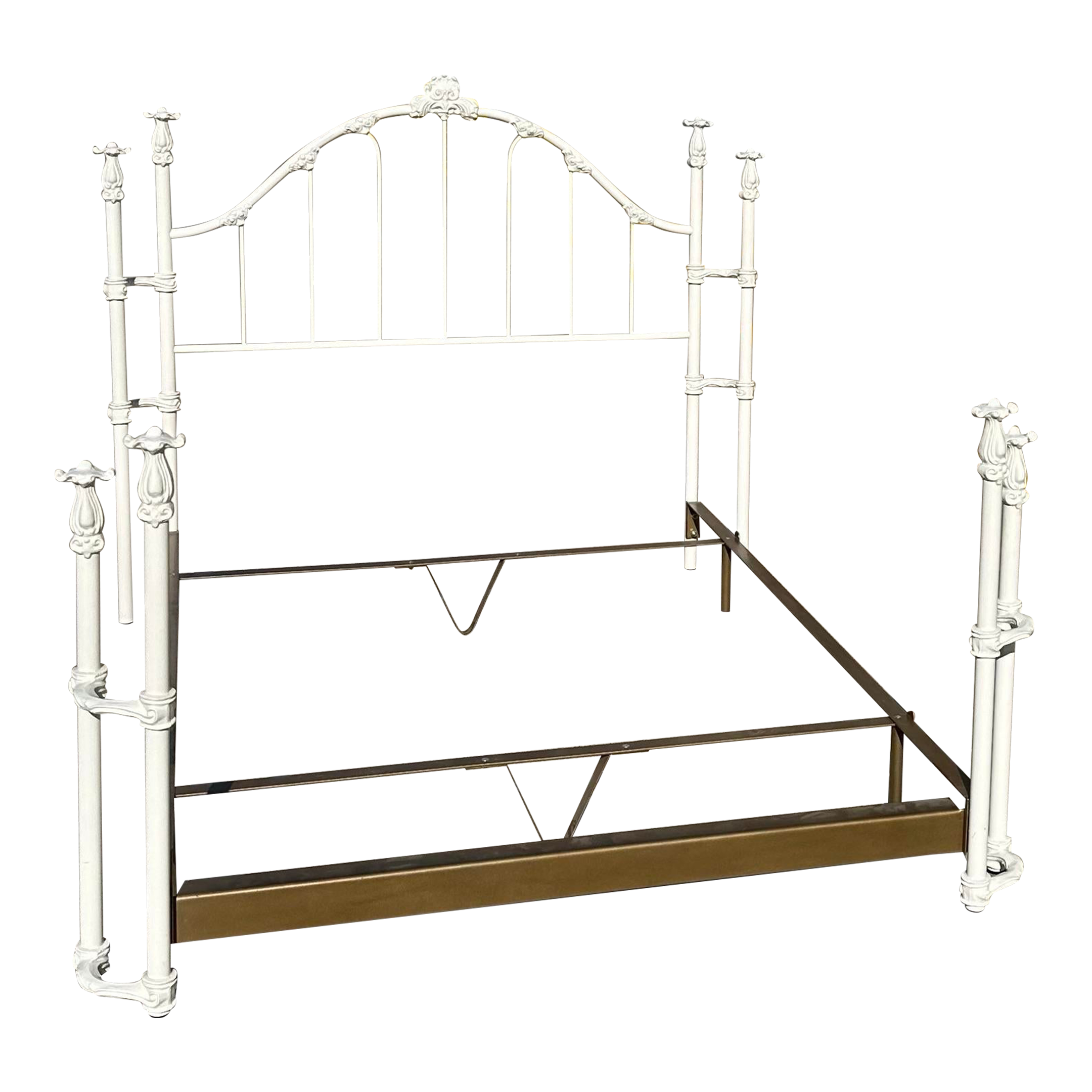 1980s Victorian Style Full Size White Iron Bed Chairish