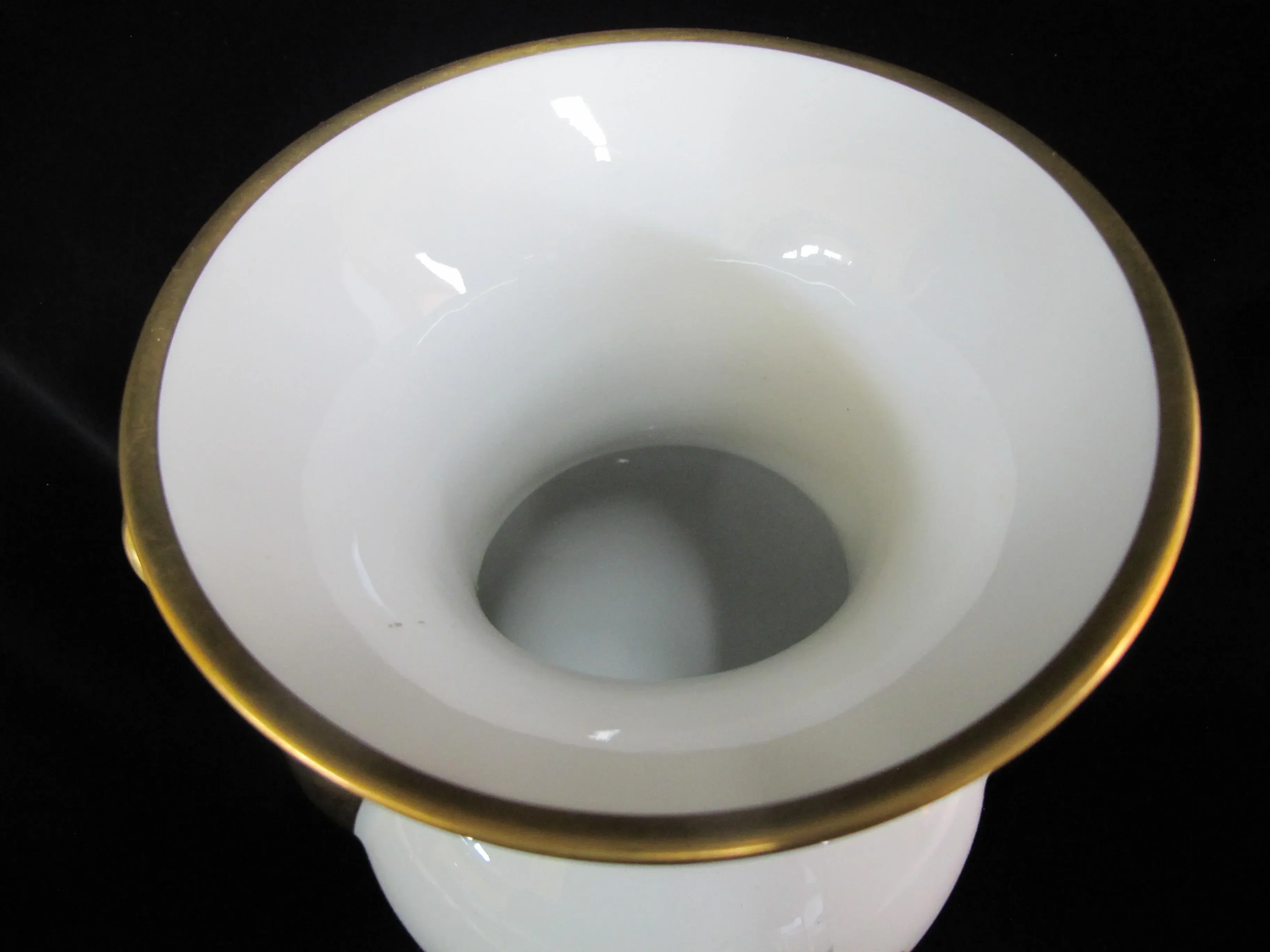 Hutscehnreuther German Hand Painted Porcelain Urn Shaped Floral Vase main image 3