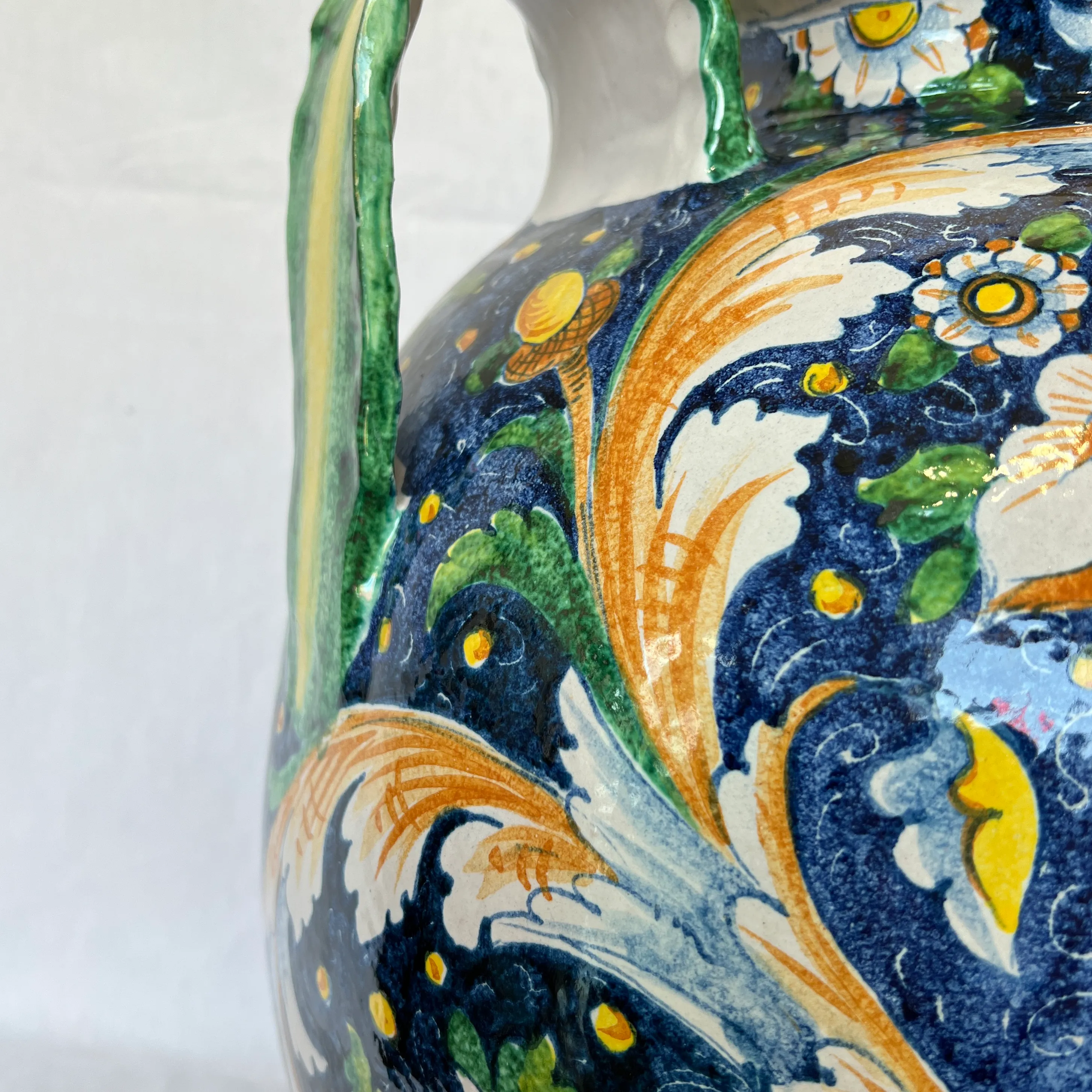 【carda】Ersia Handle Point Object Vase 3 colors Sedona Vista Pottery Vases - Set of 3 | Lone Star Western Decor