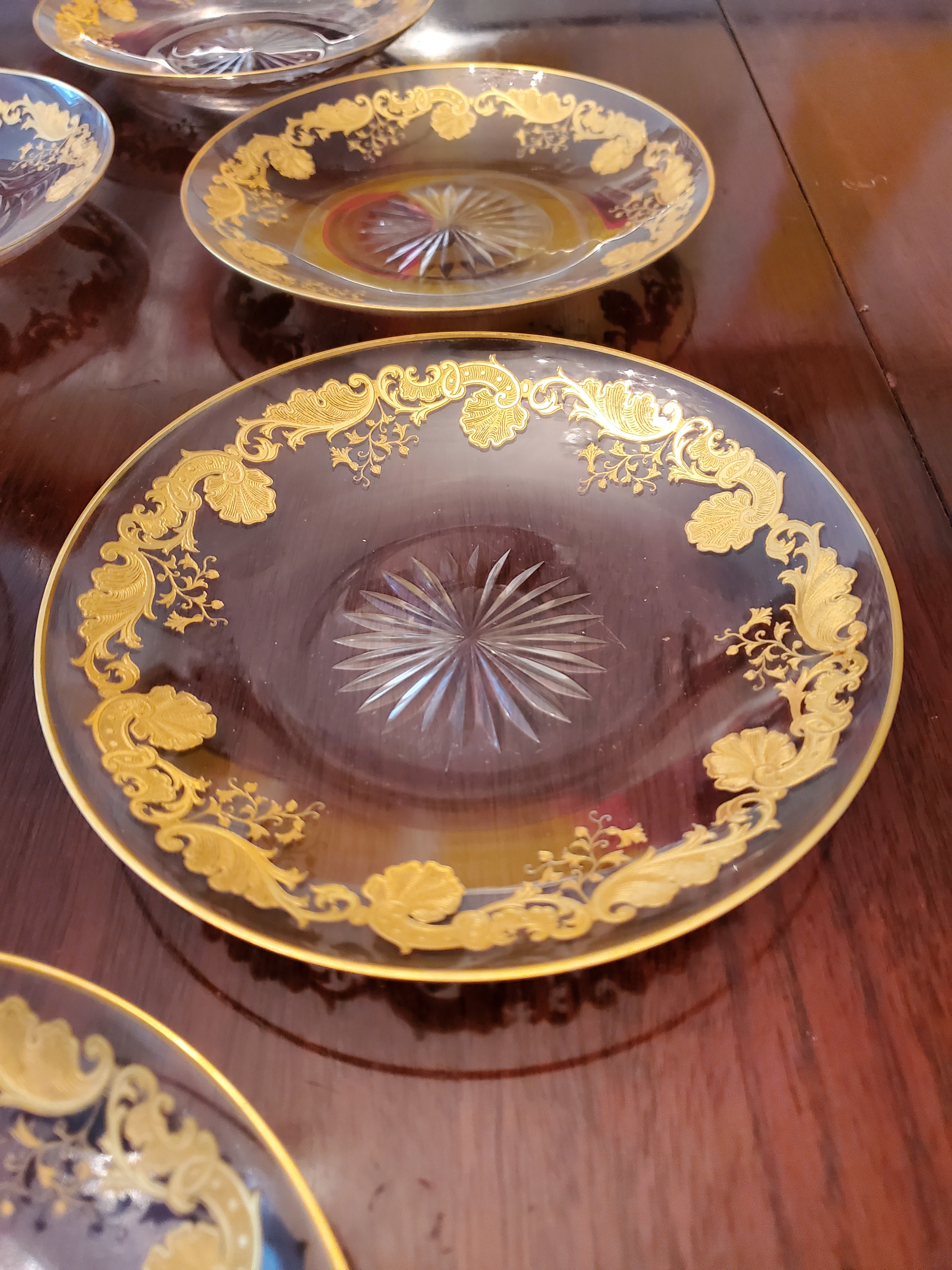 antique-baccarat-style-plates-