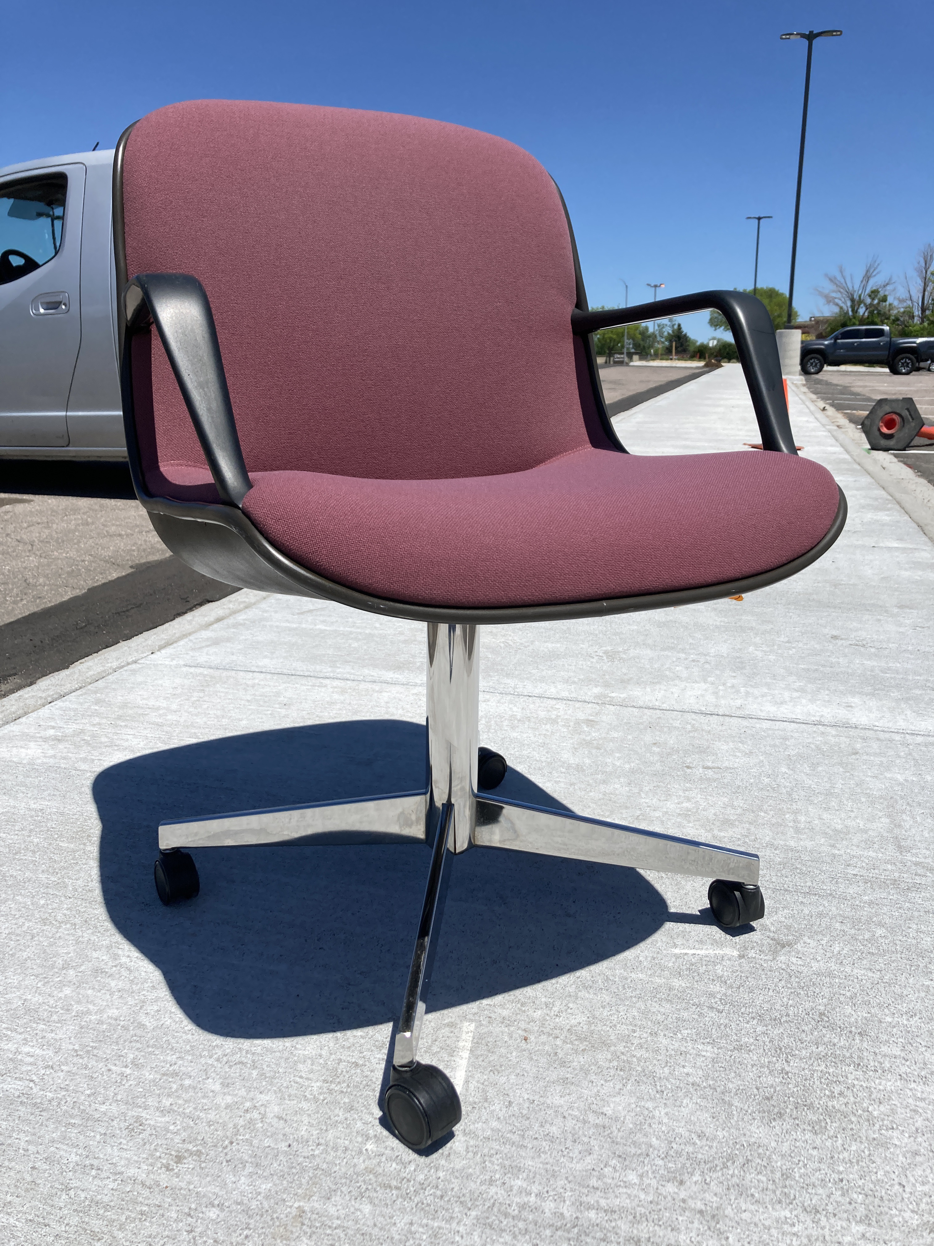 Steelcase 2024 knoll chair