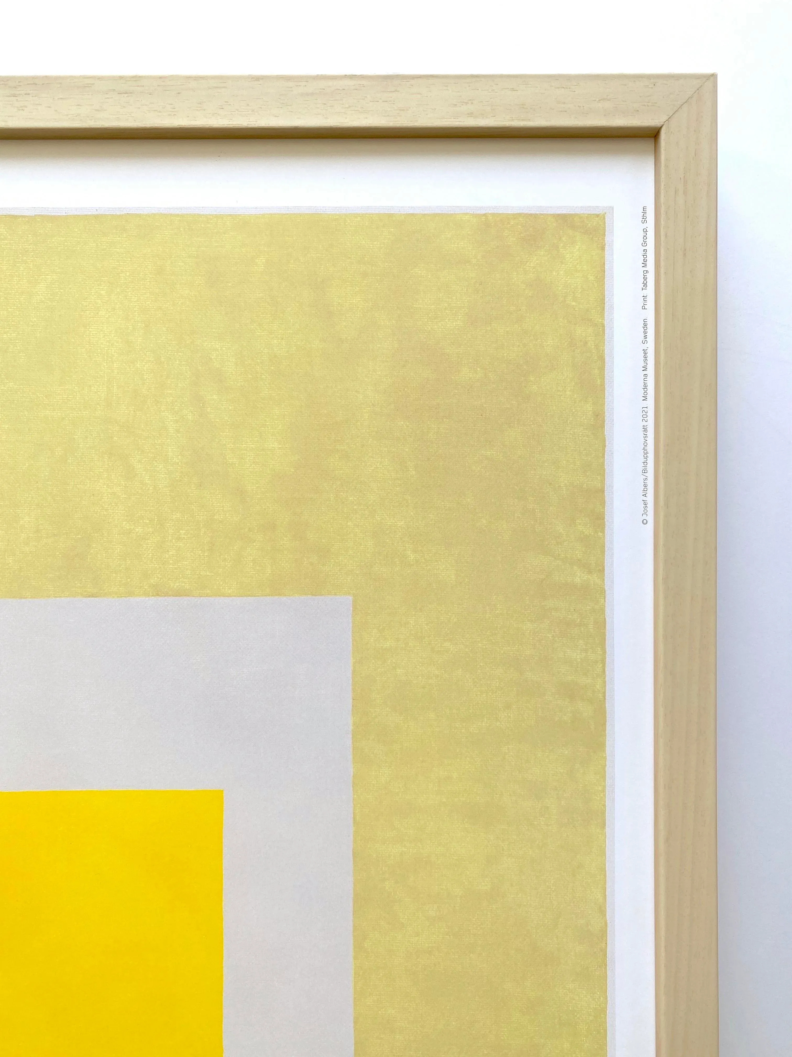 国内未入荷 Josef Albers Yellow Climate Poster s-l400.jpg
