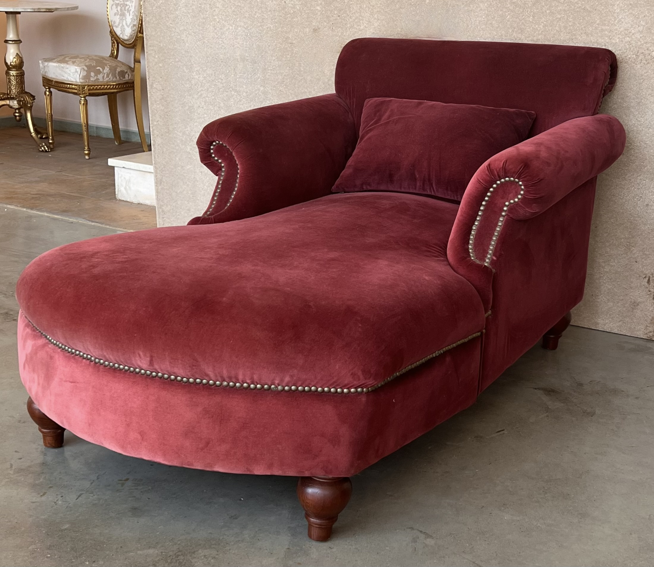Maroon chaise lounge best sale