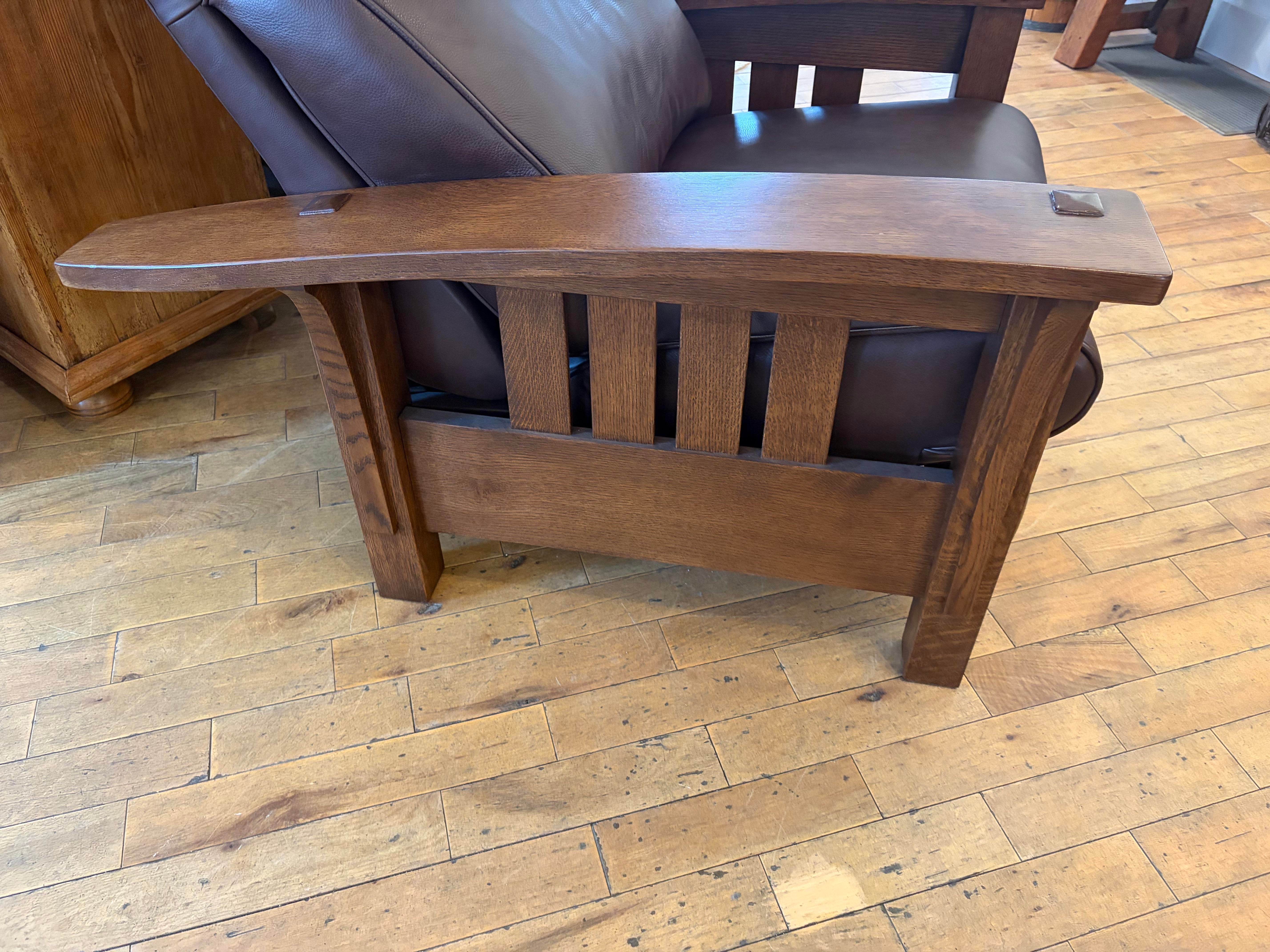 Bustle Back Bow Arm Recliner