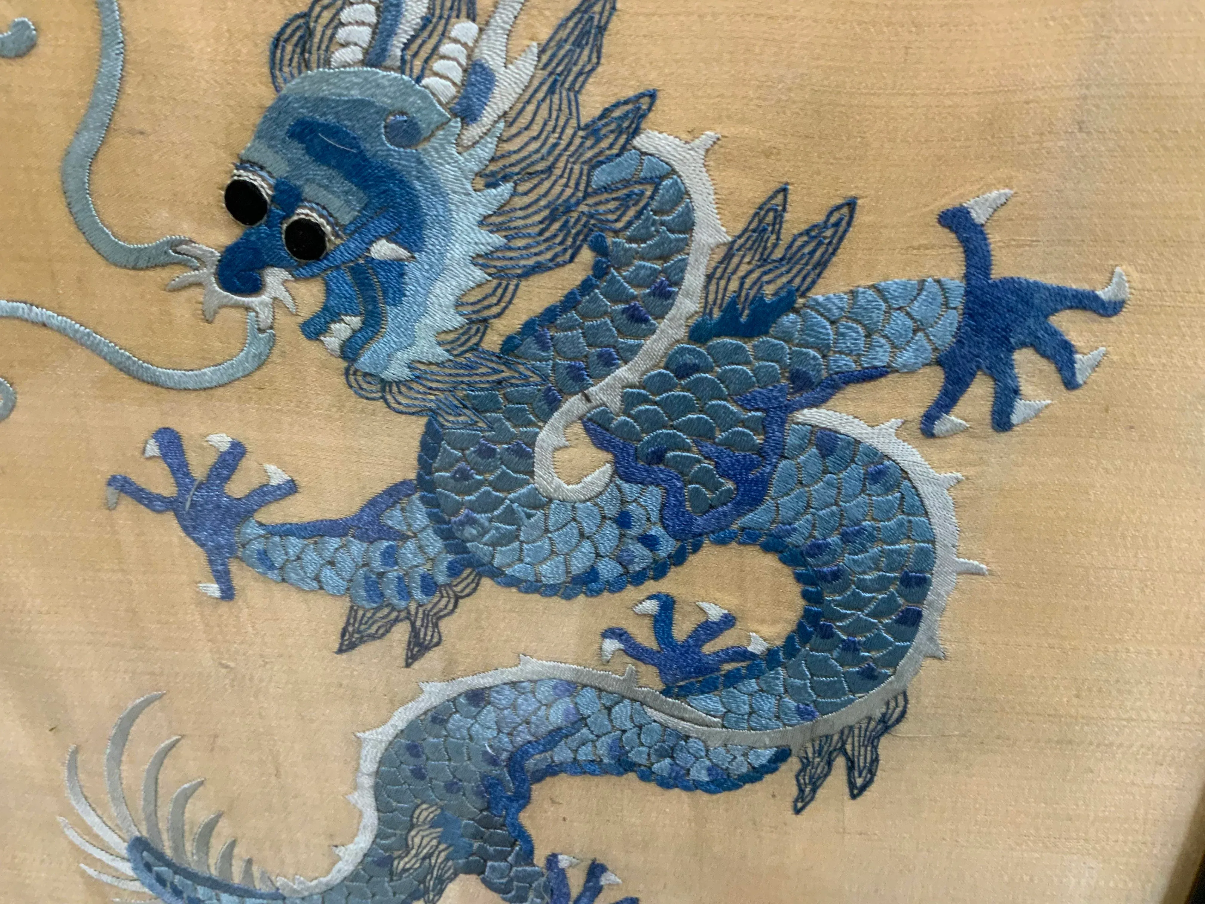 古着 VINTAGE EASTEN Dragon Embroidery Vintage Chinese Dragon Embroidery | Chairish