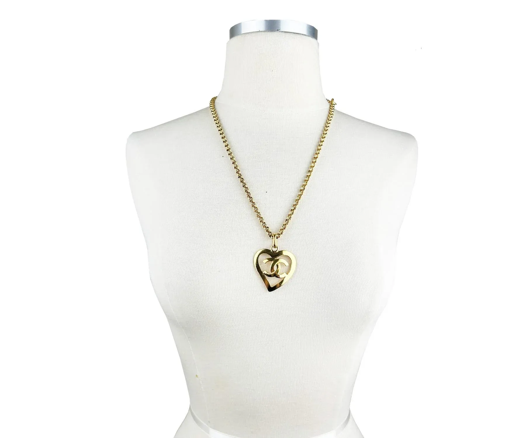 ★VINTAGE HOLLYWOOD★ Heart Long Chain Necklace Amazon.com: Heart Slip Chain Necklace Punk Cuban Long