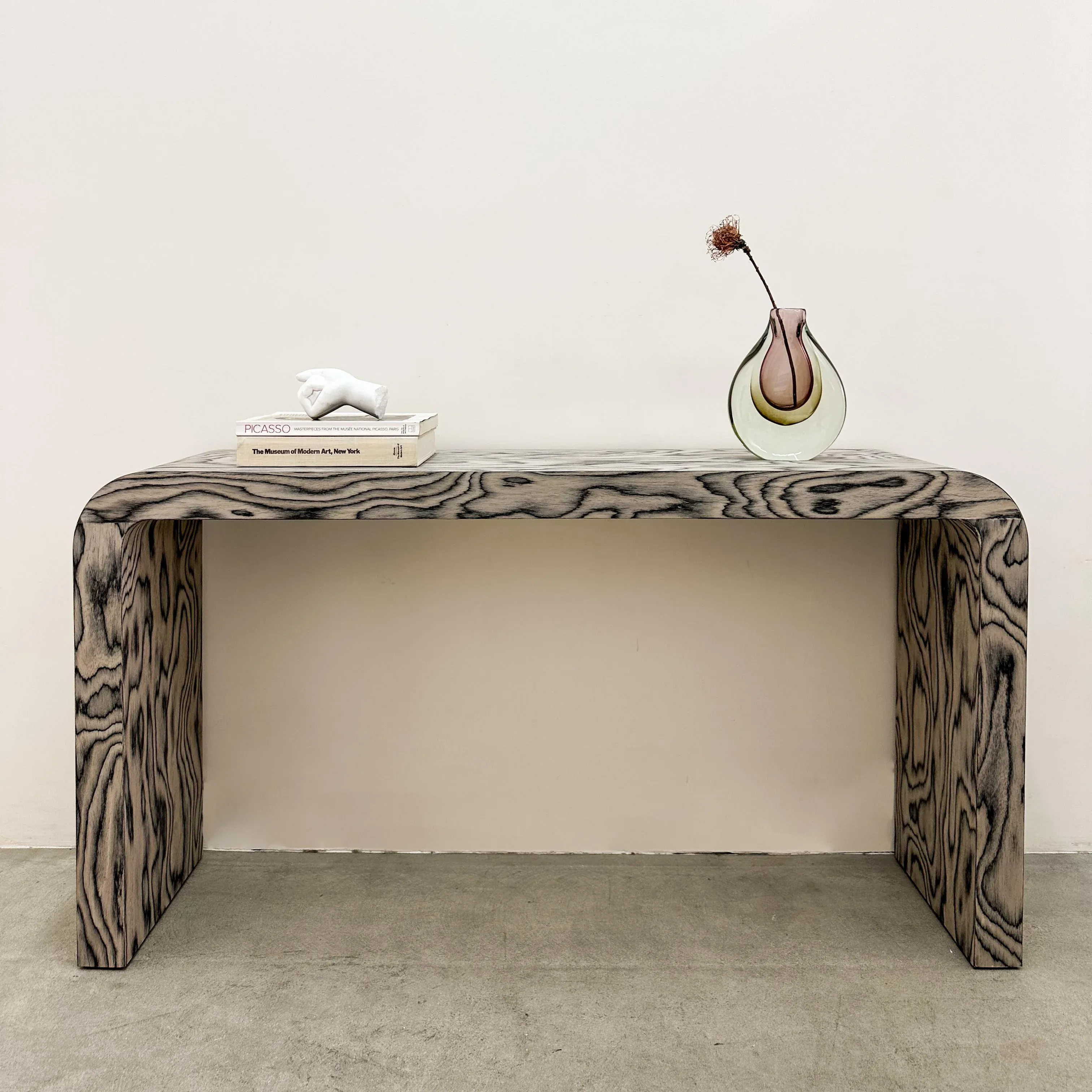 【80s / 50s】ポストモダン・アートデコ Vintage Console in Ettore Sottsass Alpi Veneer – Postmodern