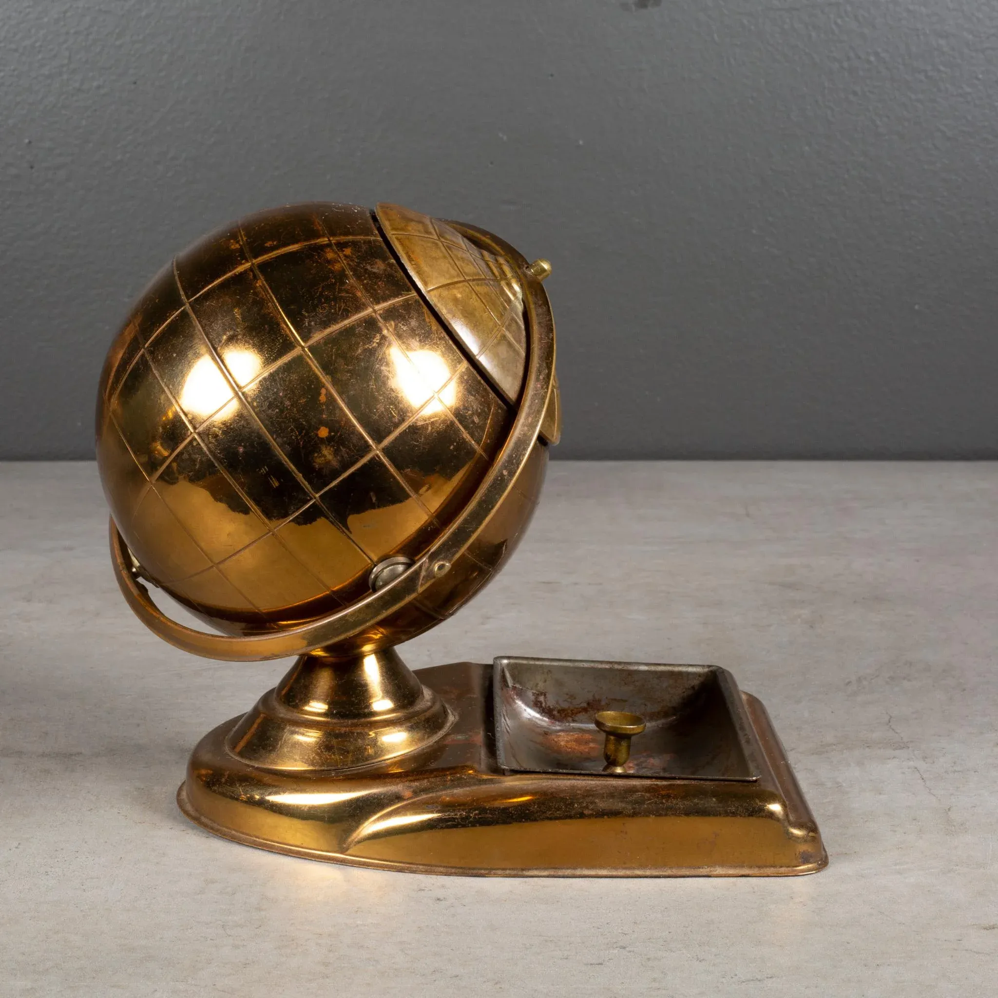 vintage brass globe cigarette holder Mid Century Art Deco Desktop Or Ashtray vintage mid century modern brass