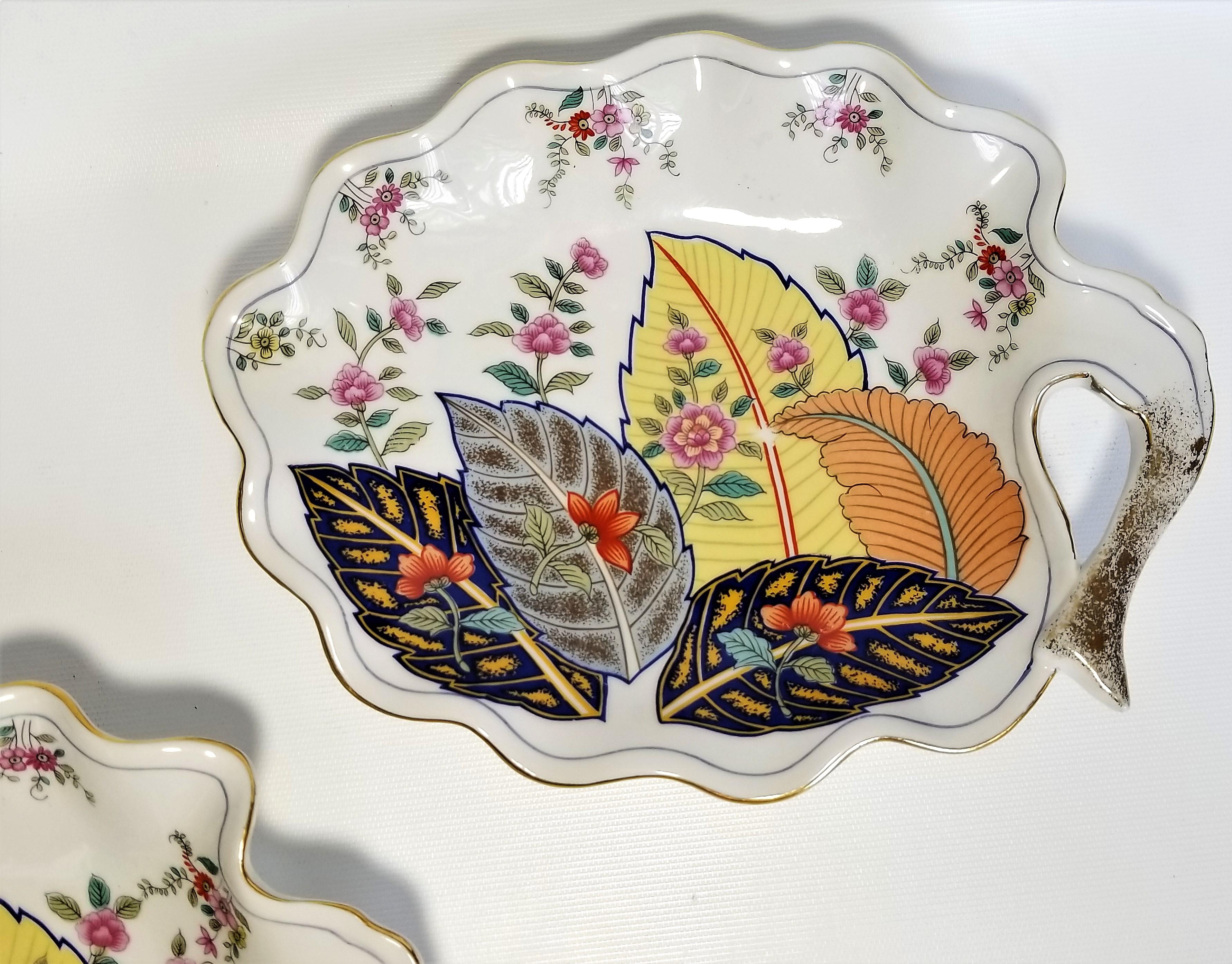 Trays Chinese Tobacco Leaf Porcelain Pair