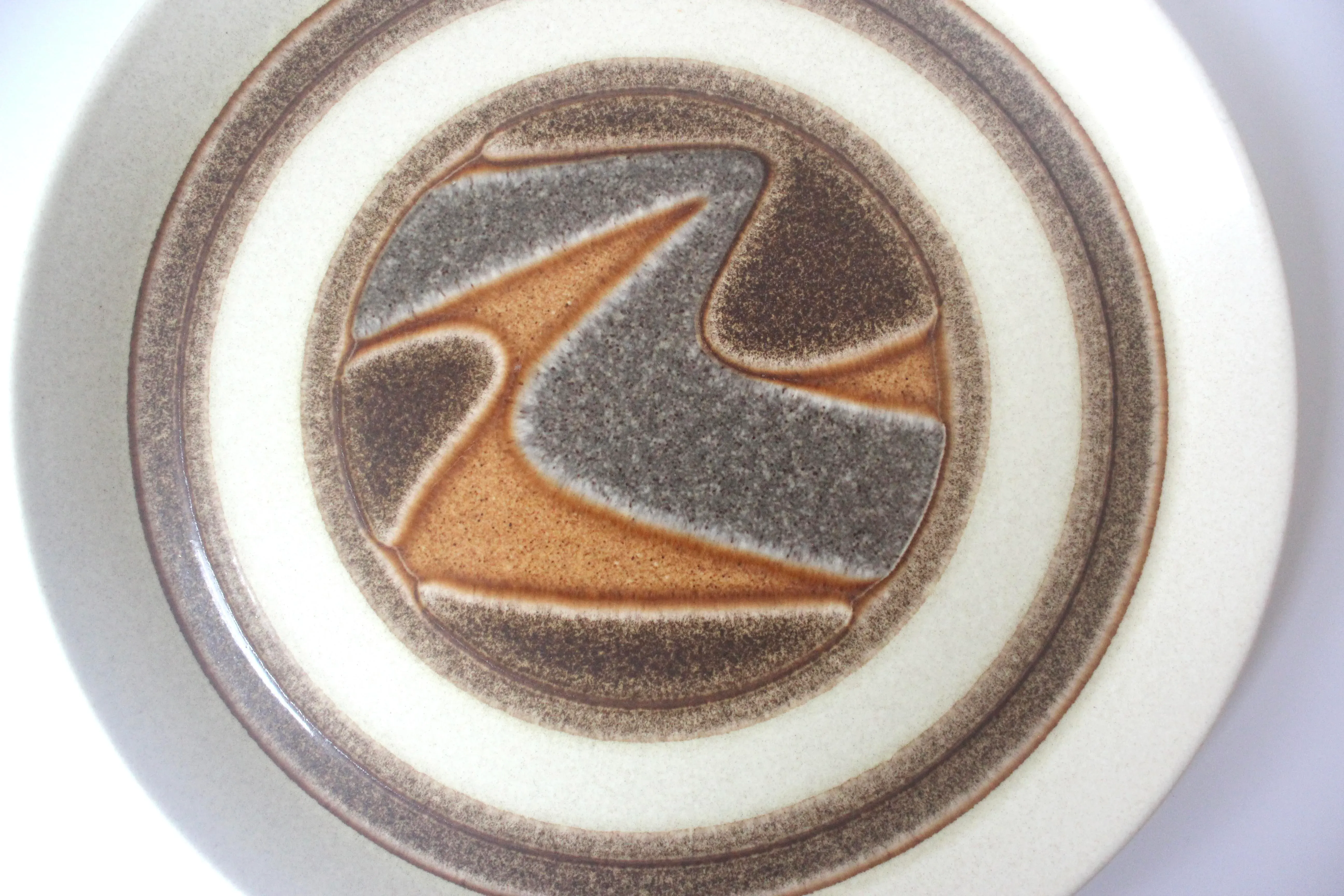 EXPO'70 ニュージーランドのcrown lynn社の皿 EXPO'70 ニュージーランドのcrown lynn社の皿