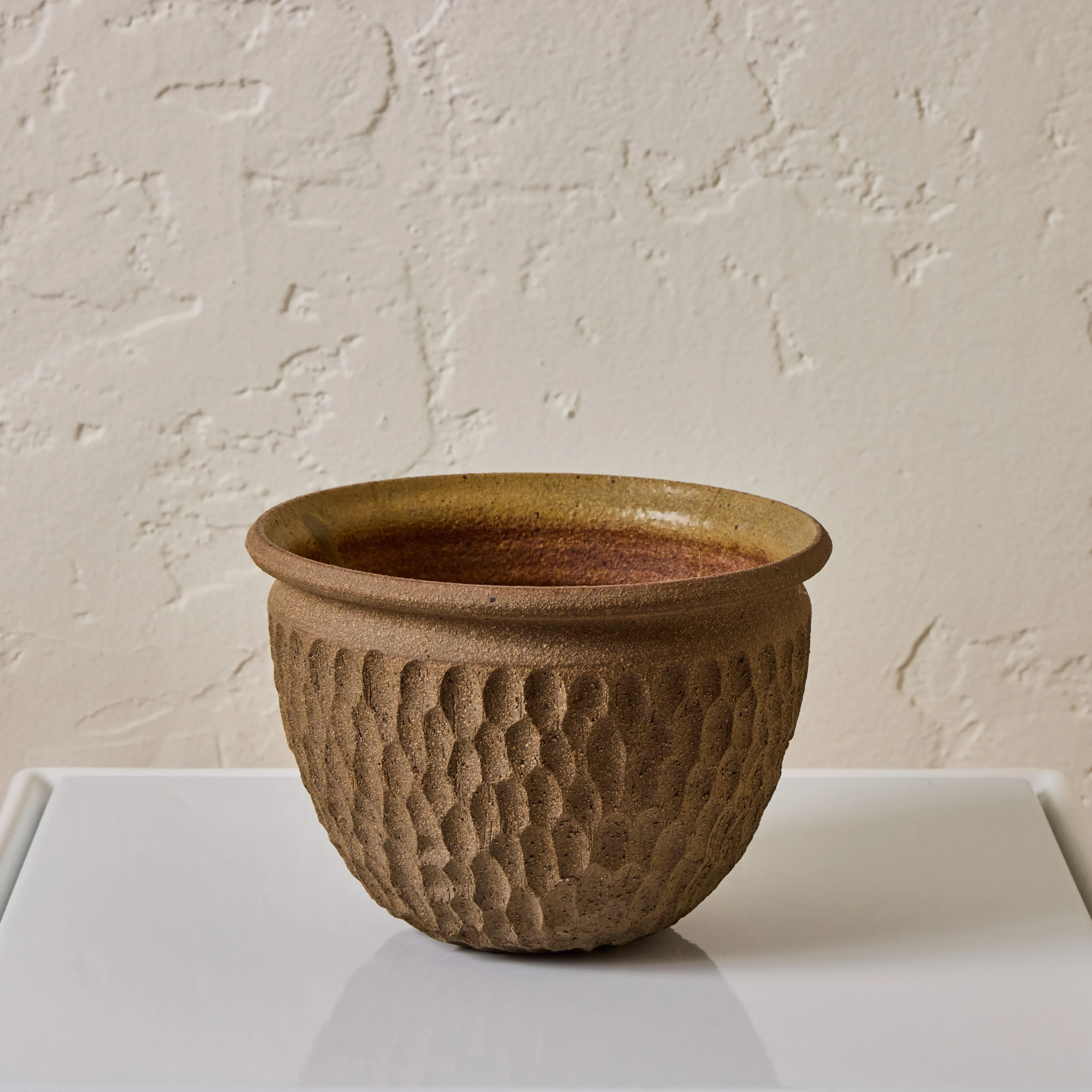 1960s Robert Maxwell Hand-Thrown 'Thumbprint' Stoneware Pot