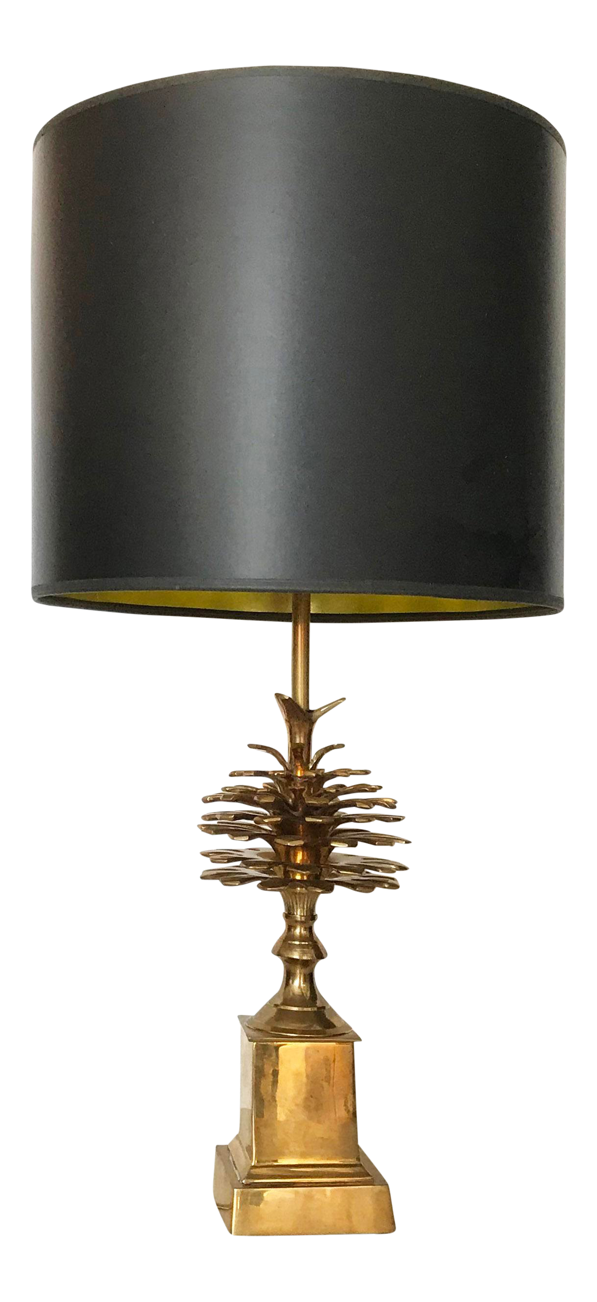 pine cone table lamp