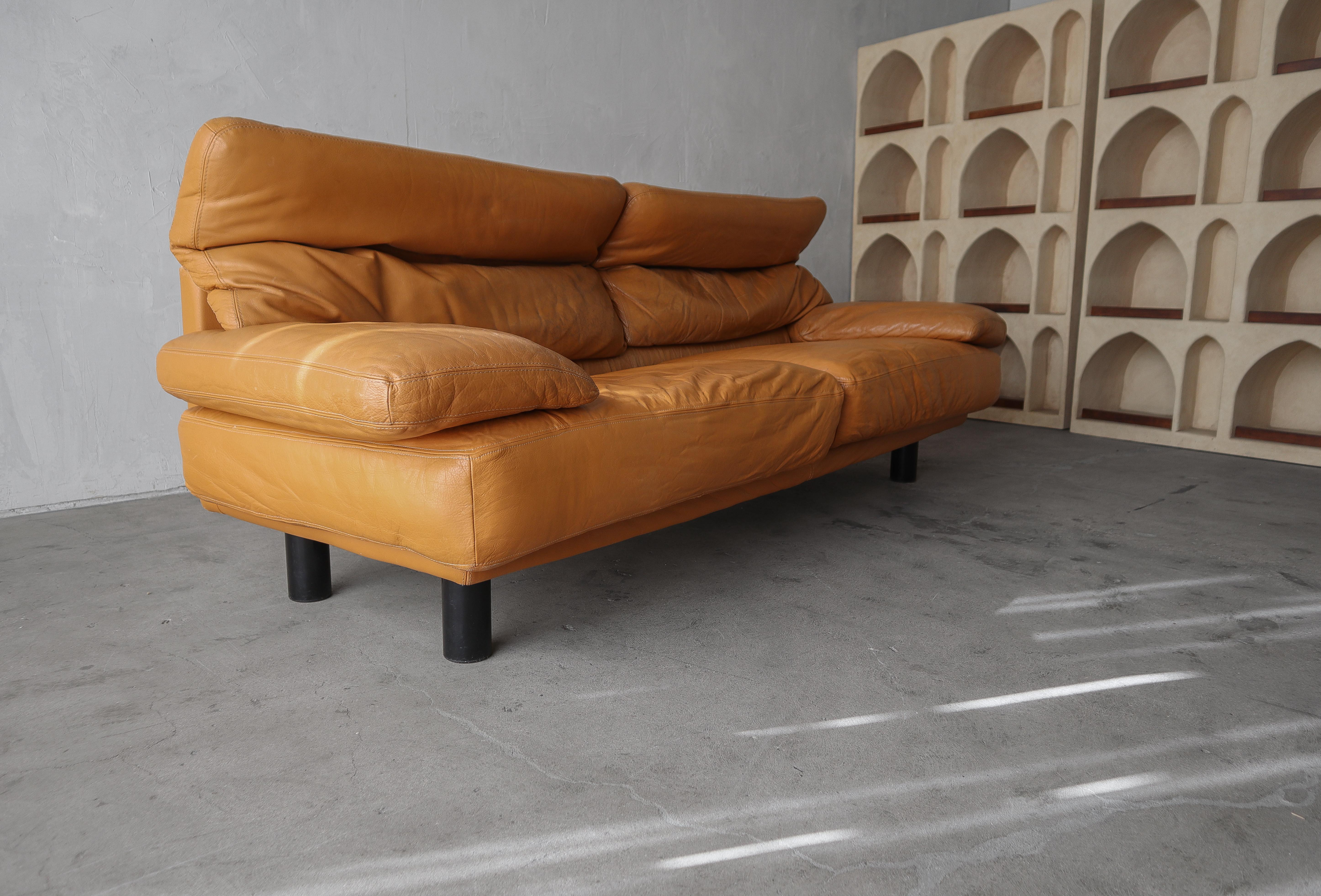 Post Modern Italian Leather Alanda Sofa by Paolo Piva for B&b