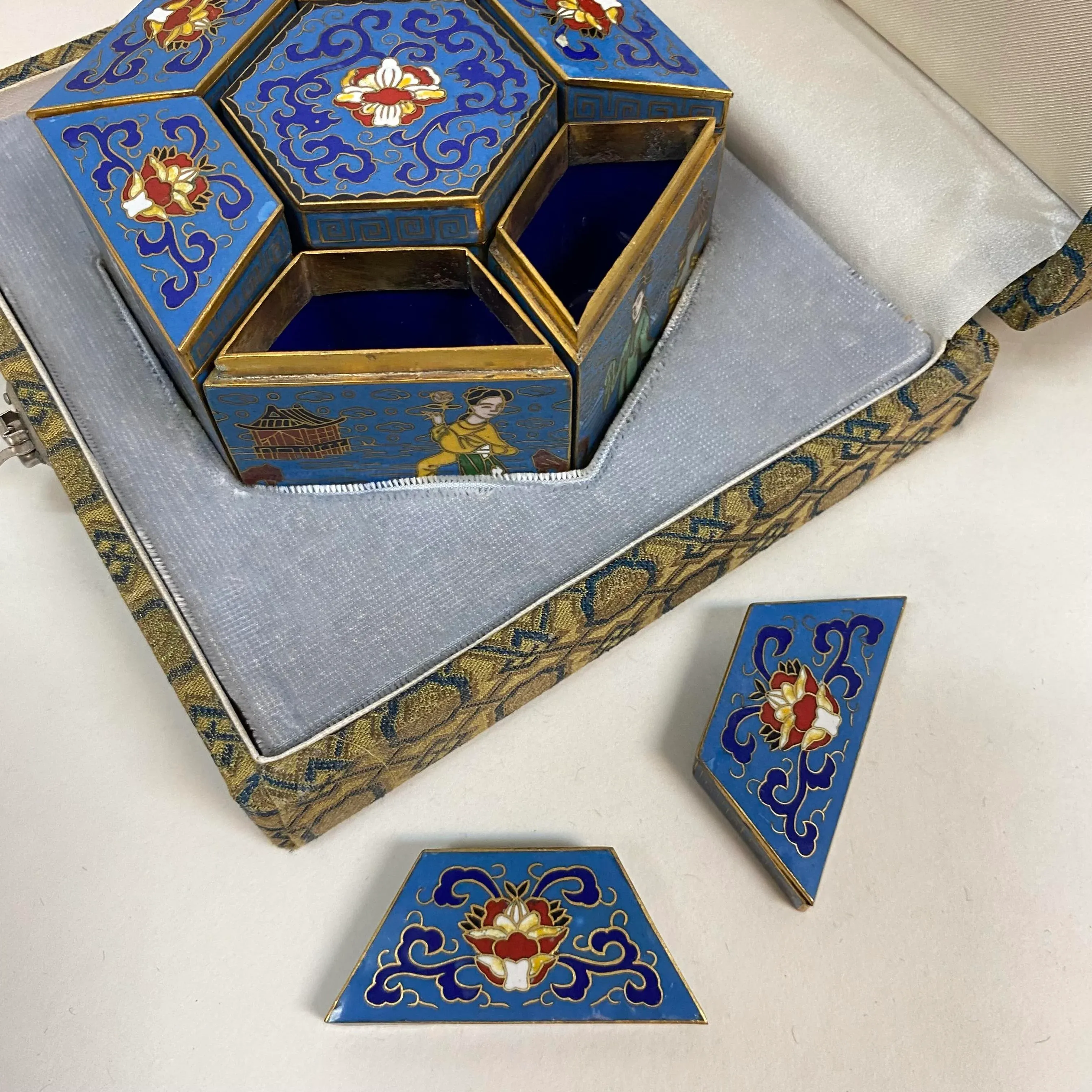 Vintage Chinese Peking Seven Hexagonal Cloisonné Enameled Trinket