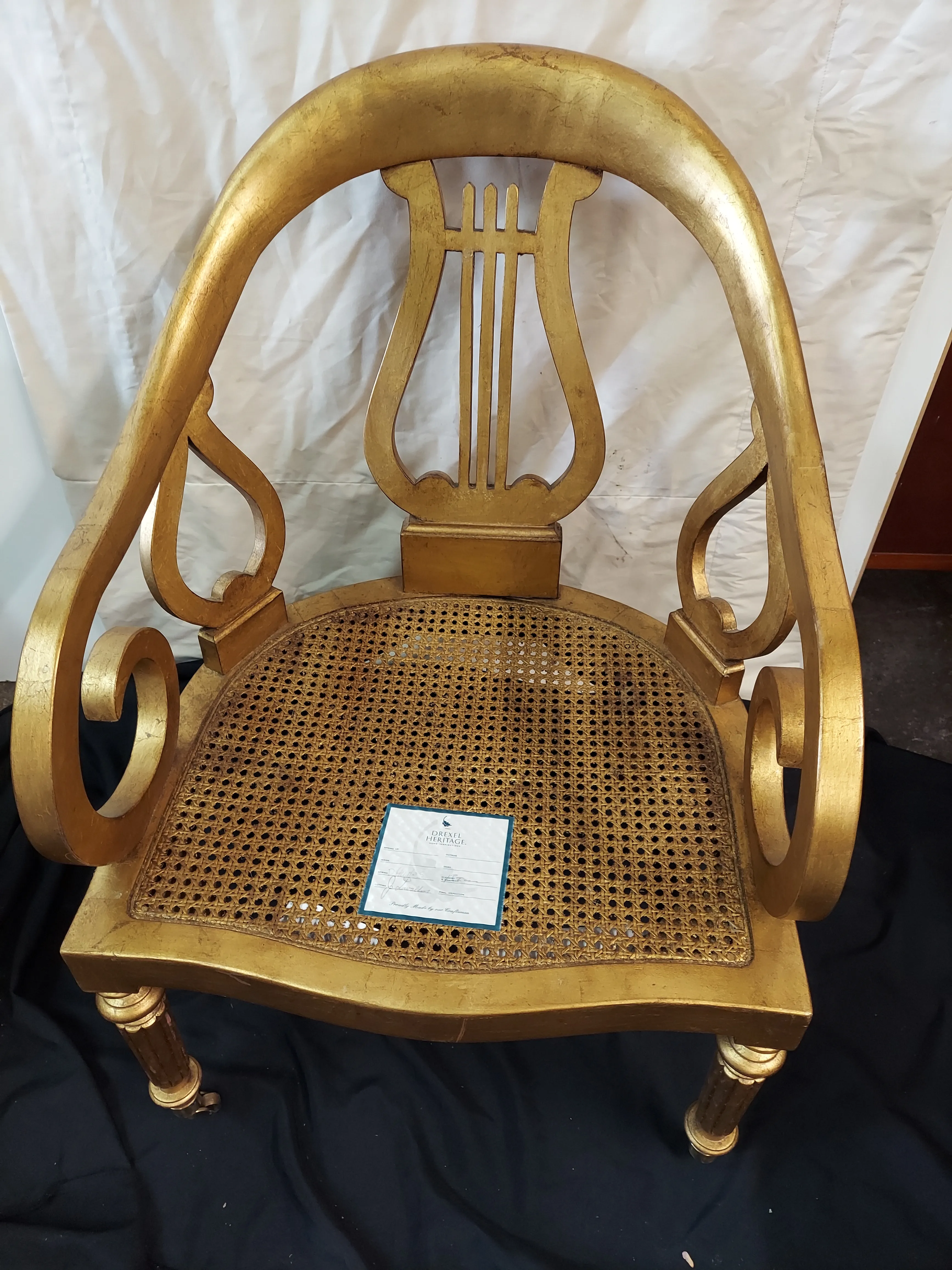 DREXEL HERITAGE社アームチェア DanshArtWeaving生地 Drexel Heritage Collection Gold Leaf Harp Shaped Back Arm Chair